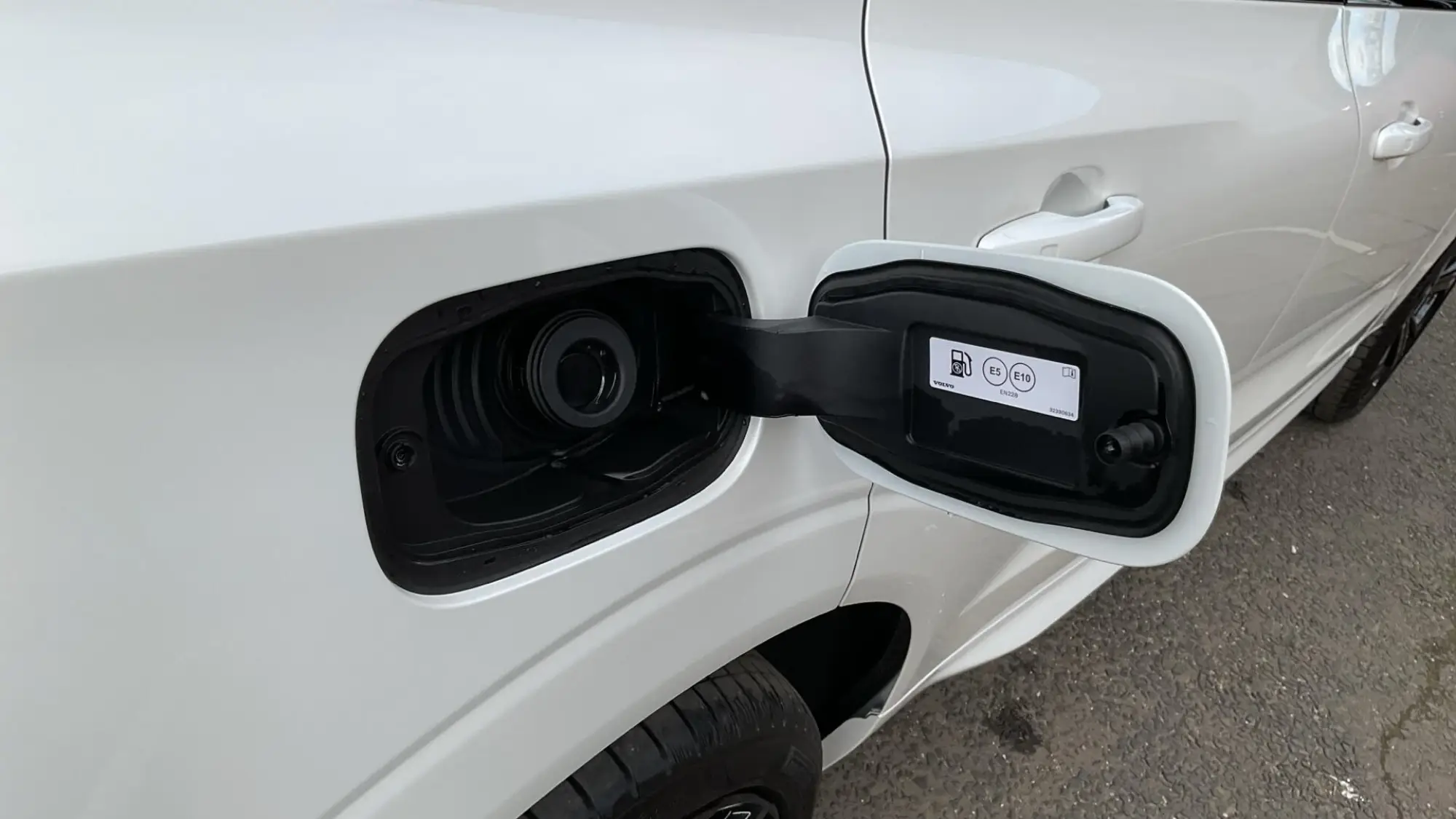 Volvo XC60 Image 16