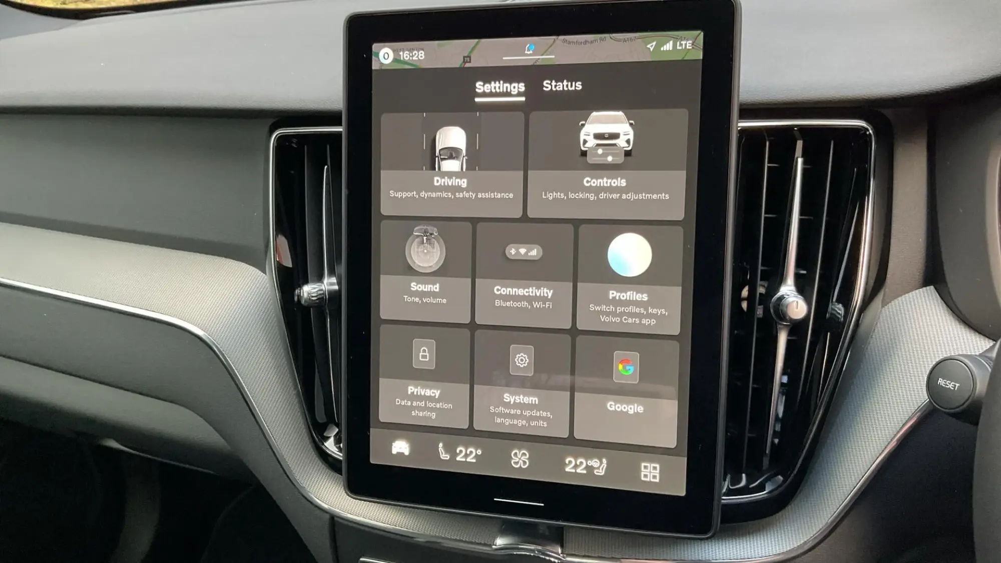 Volvo XC60 Image 17