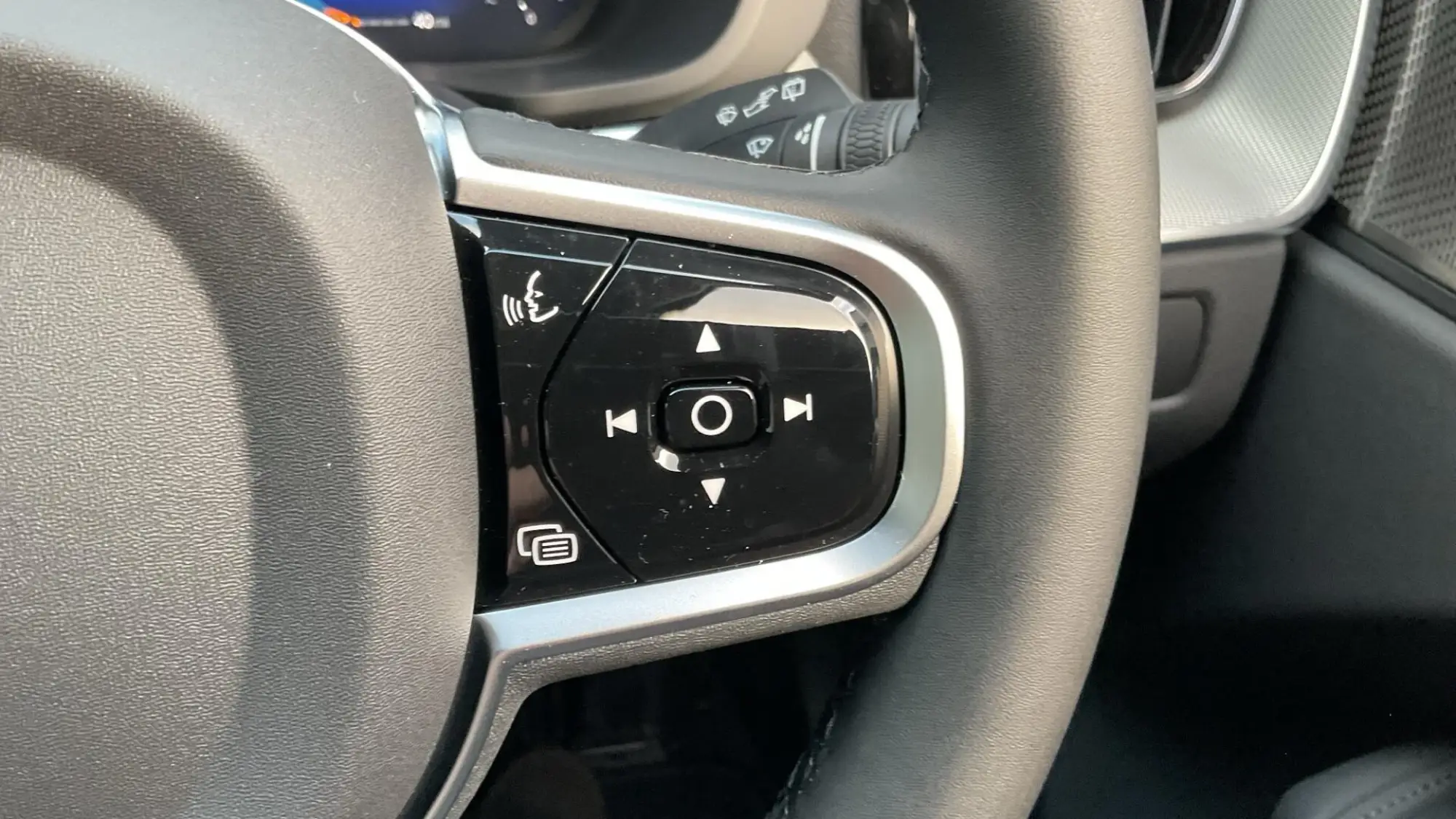 Volvo XC60 Image 22