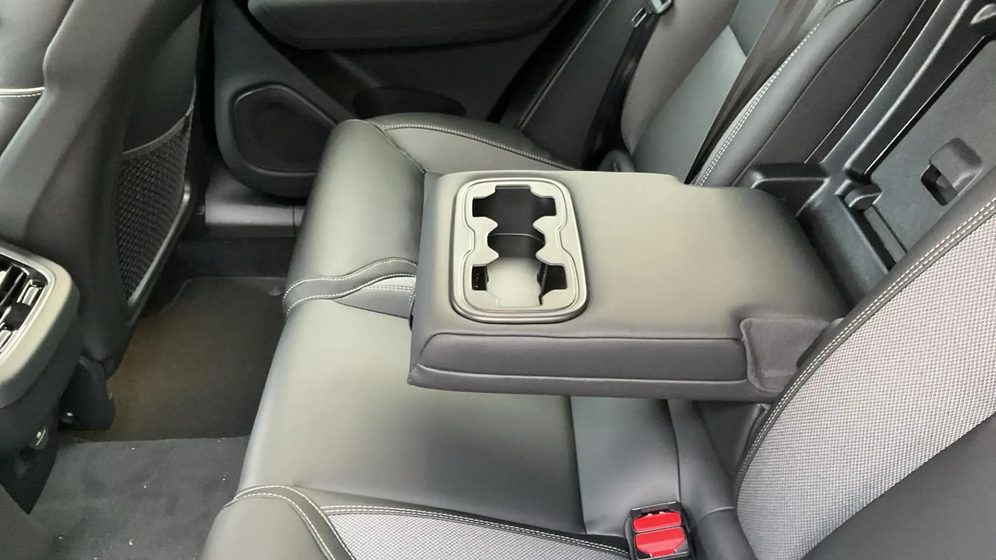 Volvo XC60 Image 34