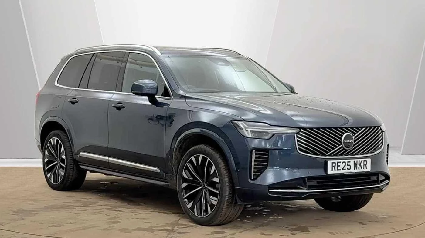 Volvo XC90 2.0 B5 MHEV Ultra Bright Auto 4WD Euro 6 (s/s) 5dr RE25WKR Image 1