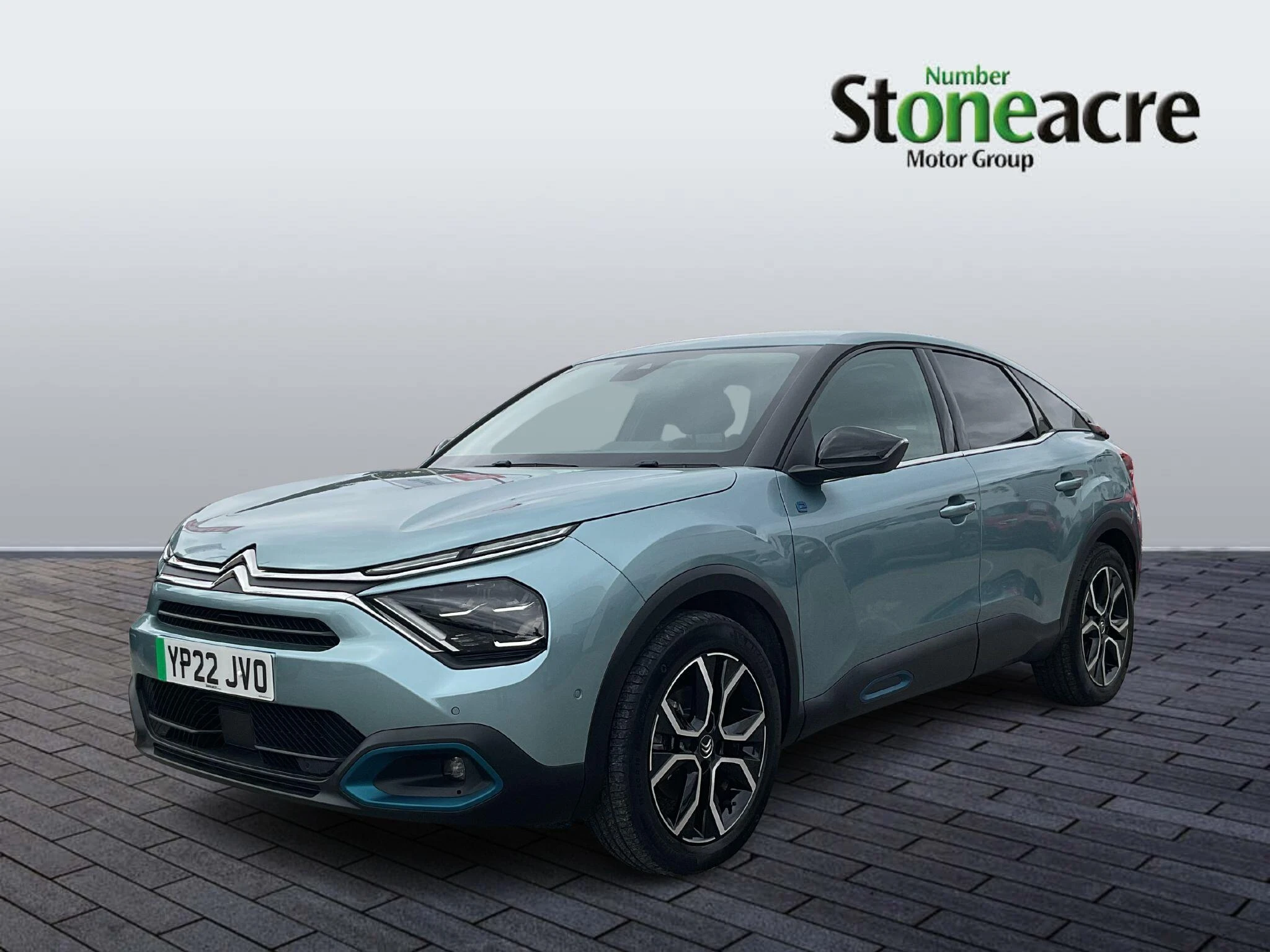 Citroen e-C4 50kWh Shine Plus Auto 5dr (7.4kW Charger) YP22JVO Image 3