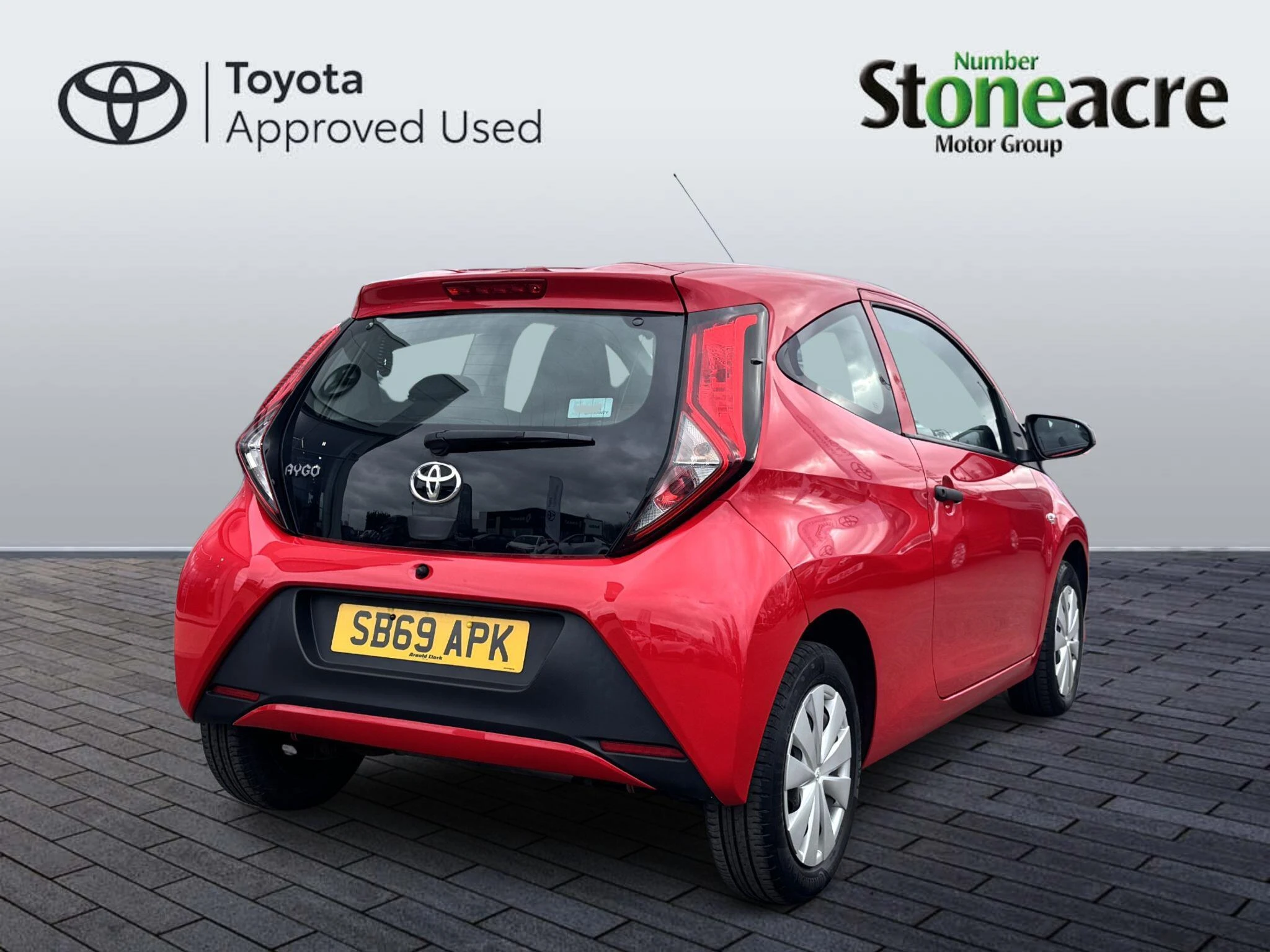 Toyota Aygo 1.0 VVT-i x Euro 6 3dr SB69APK Image 3