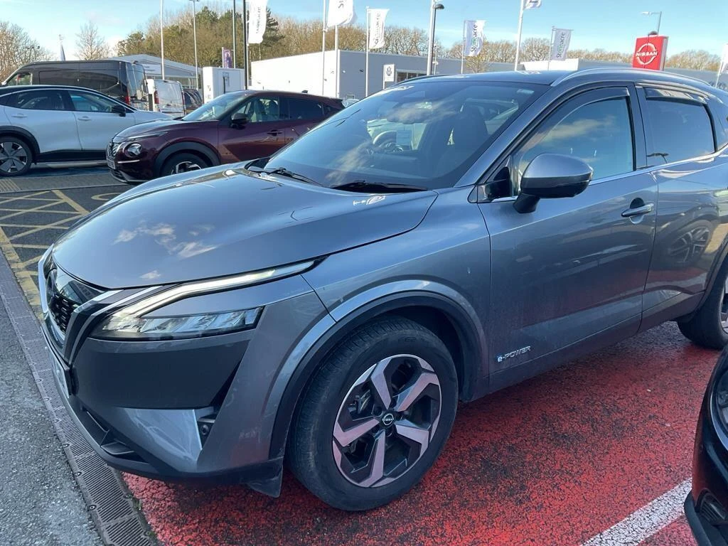 Nissan Qashqai with New e-POWER 1.5 h e-POWER N-Connecta Auto Euro 6 (s/s) 5dr FX23YJD Image 2