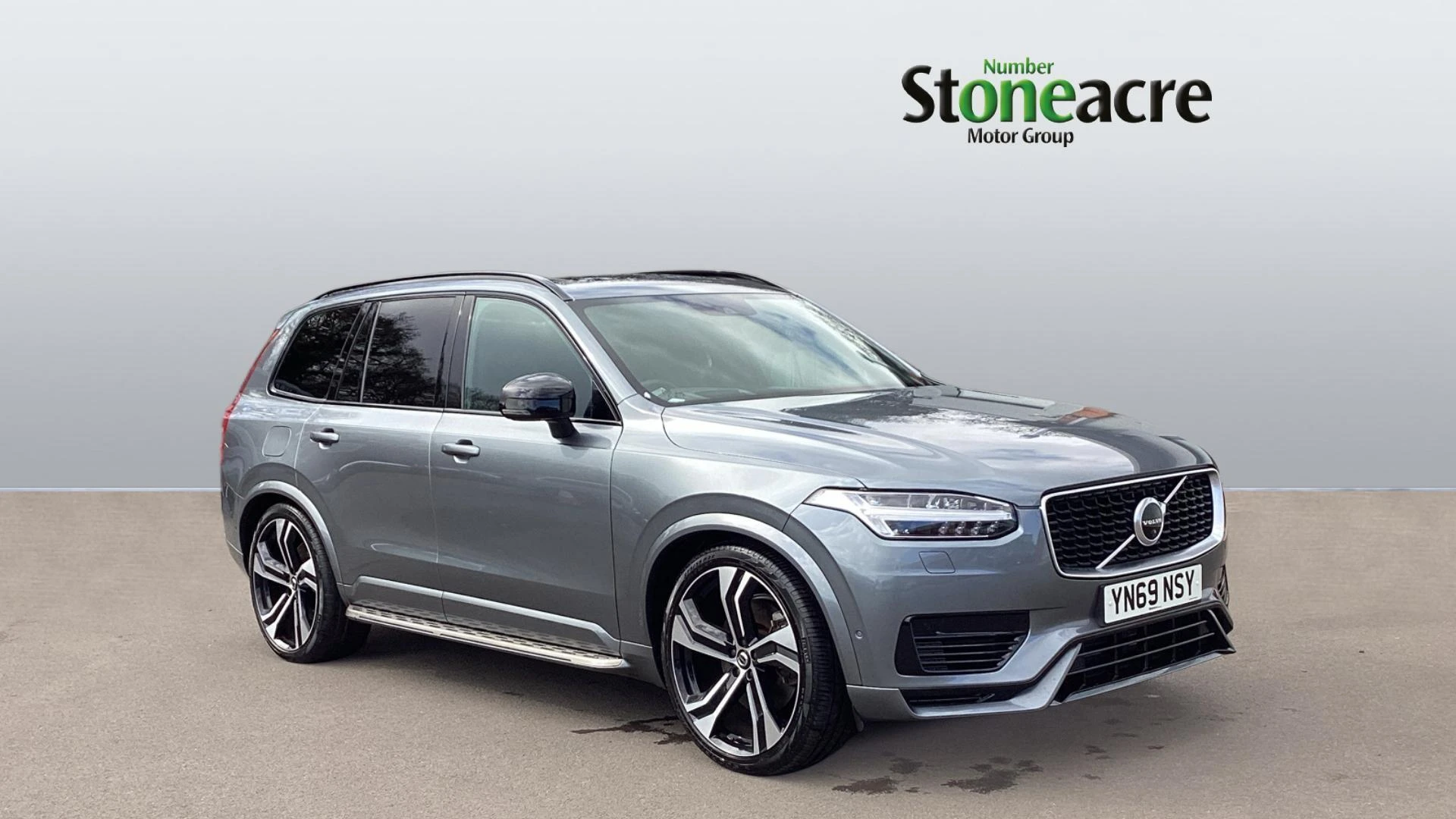 Volvo XC90 2.0h T8 Twin Engine 11.6kWh R-Design Pro Auto 4WD Euro 6 (s/s) 5dr YN69NSY Image 1