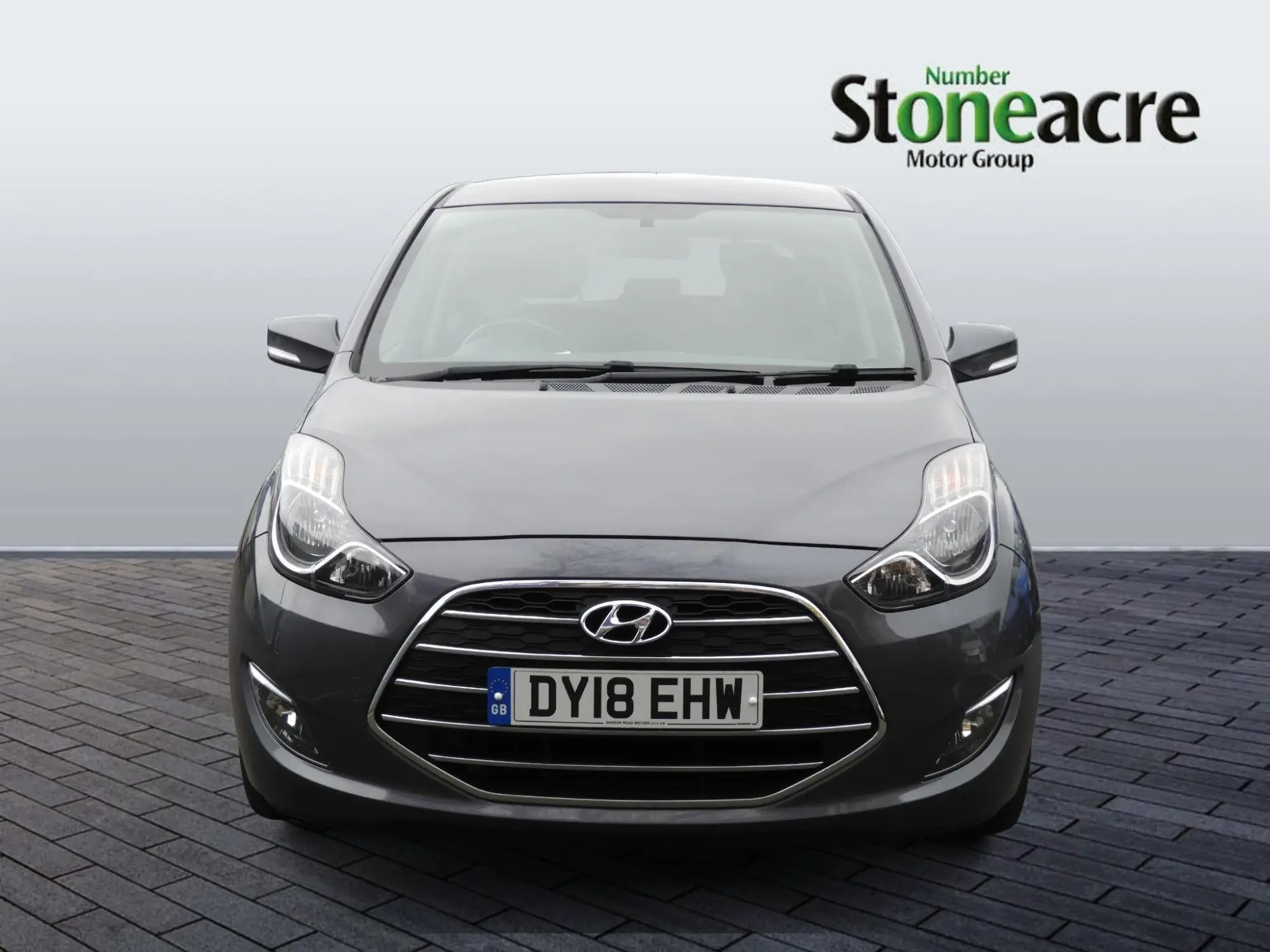 Hyundai ix20 1.4 Blue Drive SE Euro 6 (s/s) 5dr DY18EHW Image 2