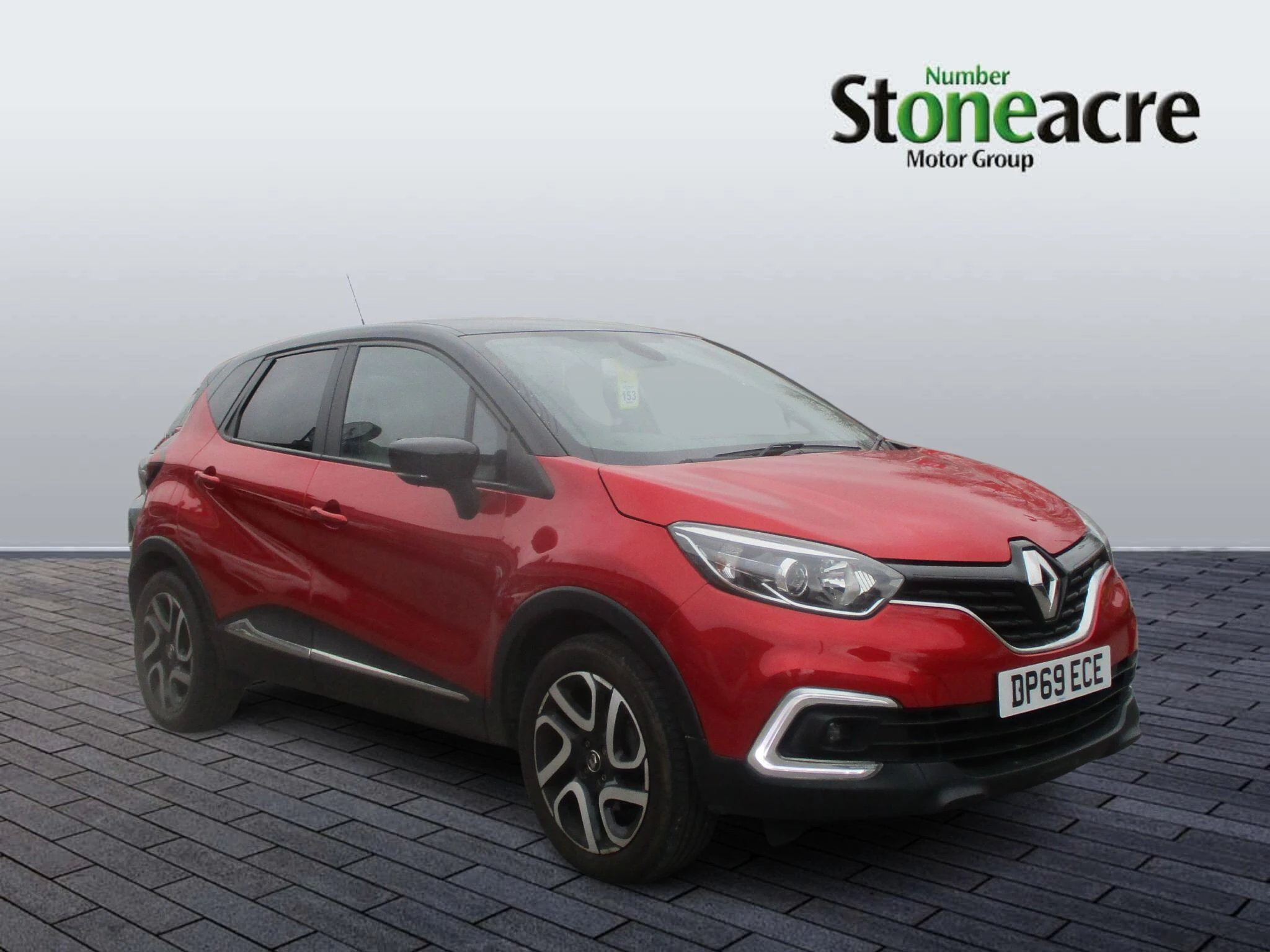 Renault Captur 1.3 TCE 150 Iconic 5dr EDC DP69ECE Image 1