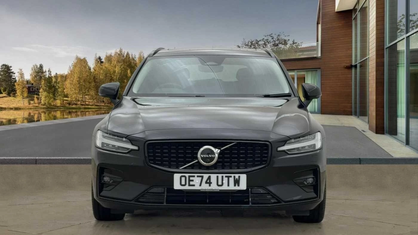 Volvo V60 2.0 B4 MHEV Ultra DCT Auto Euro 6 (s/s) 5dr OE74UTW Image 2