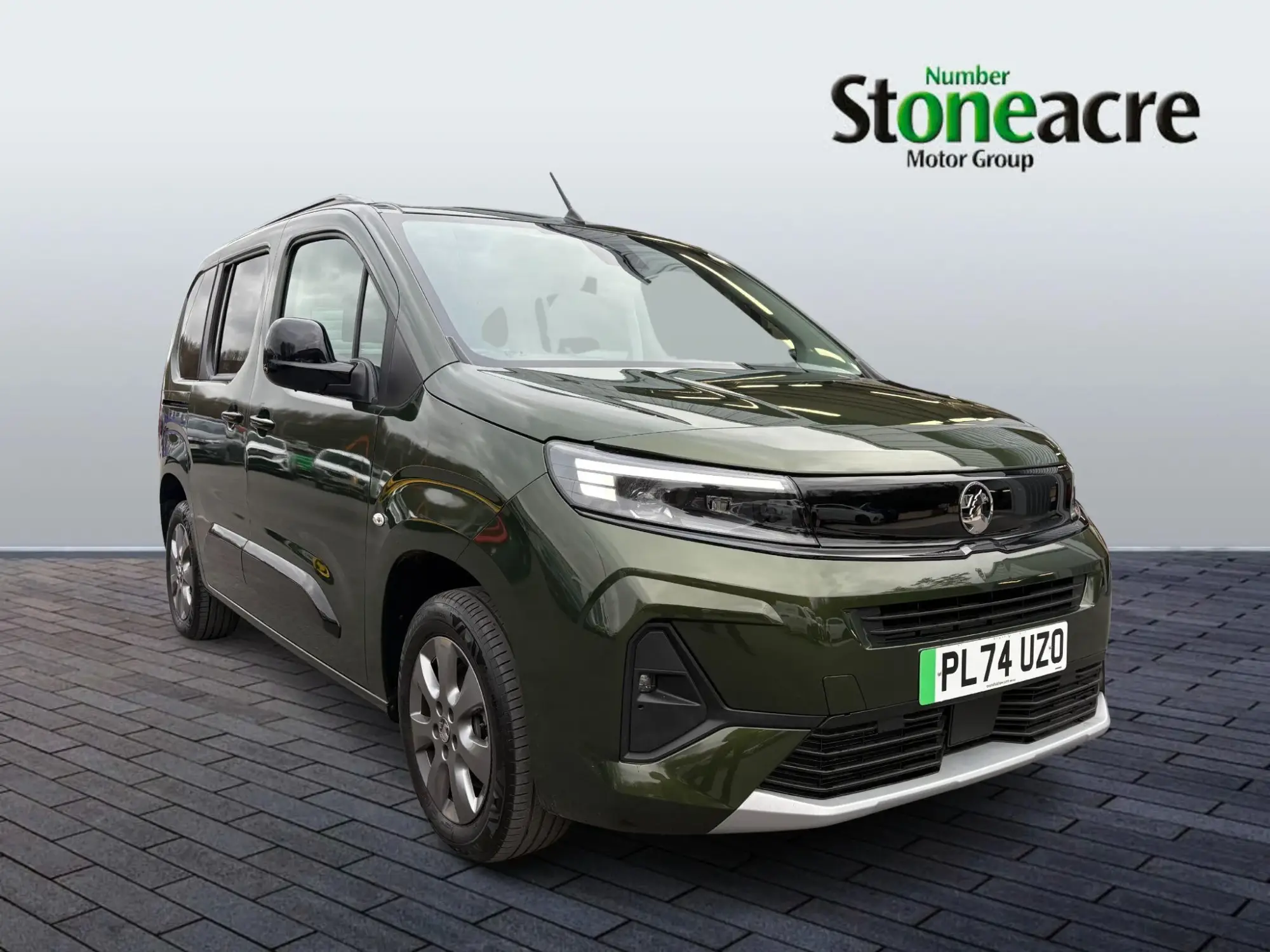 Vauxhall Combo Life Electric 52kWh Ultimate Auto 5dr (7.4kW Charger) PL74UZO Image 1