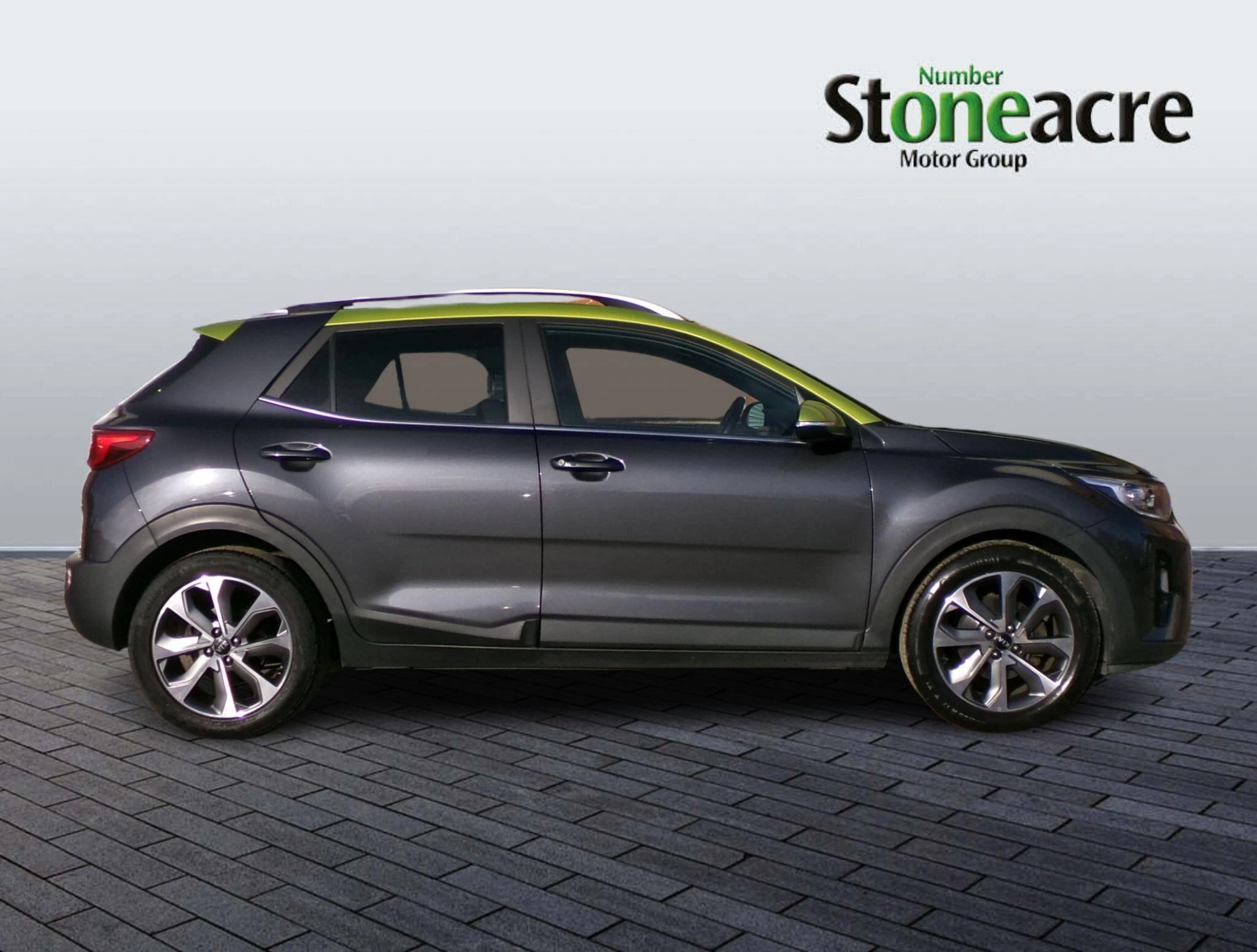 Kia Stonic 1.0 T-GDi 4 SUV 5dr Petrol DCT Euro 6 (s/s) (118 bhp) FY69OCX Image 2