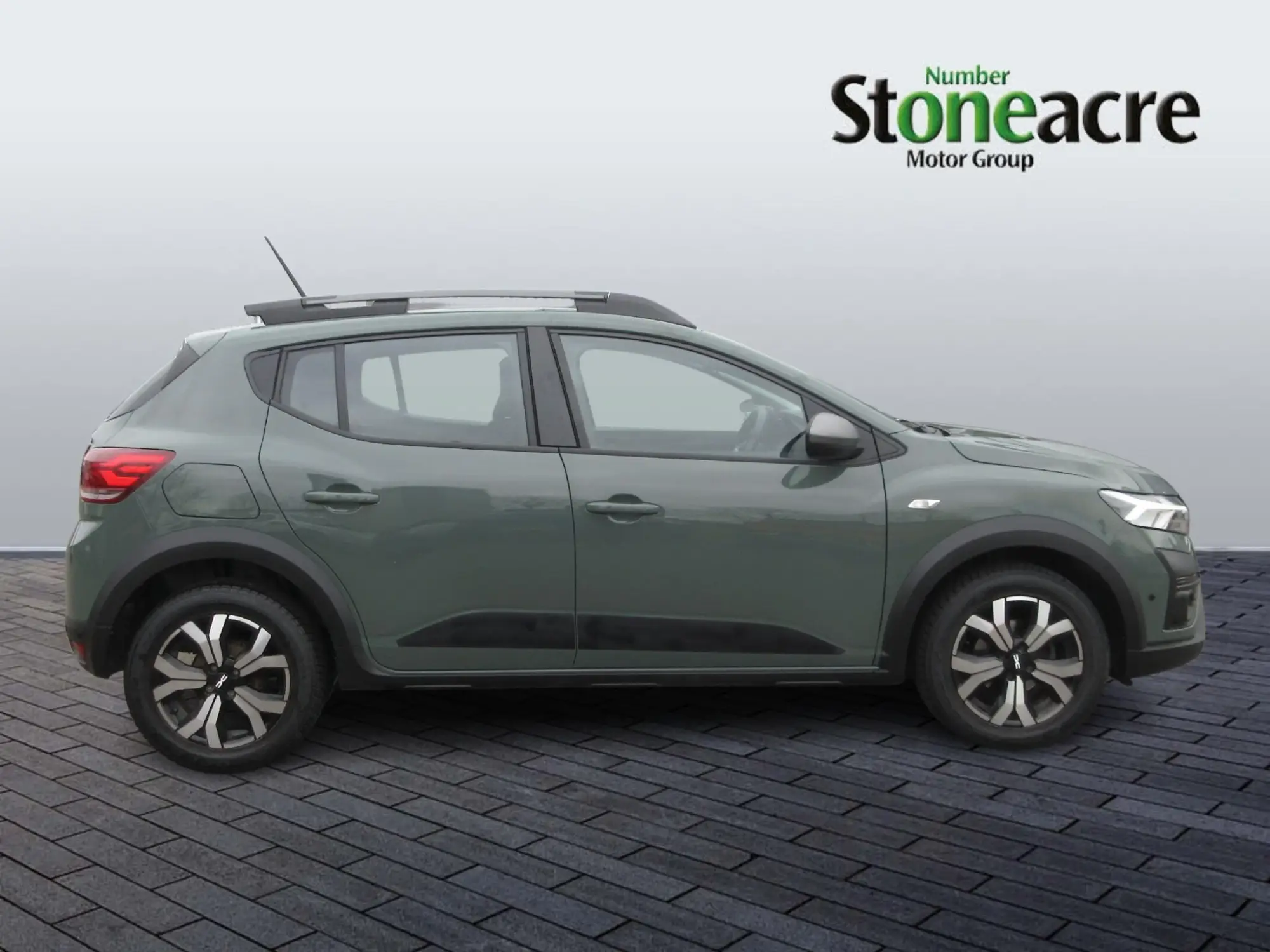 Dacia Sandero Stepway 1.0 TCe Journey 5dr NU23OFH Image 2