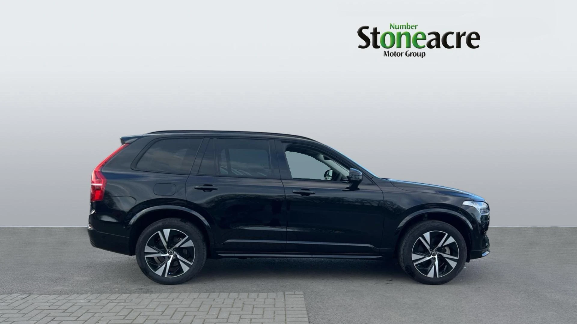 Volvo XC90 Plus (Dark) B5 AWD mild hybrid NU24KHT Image 3