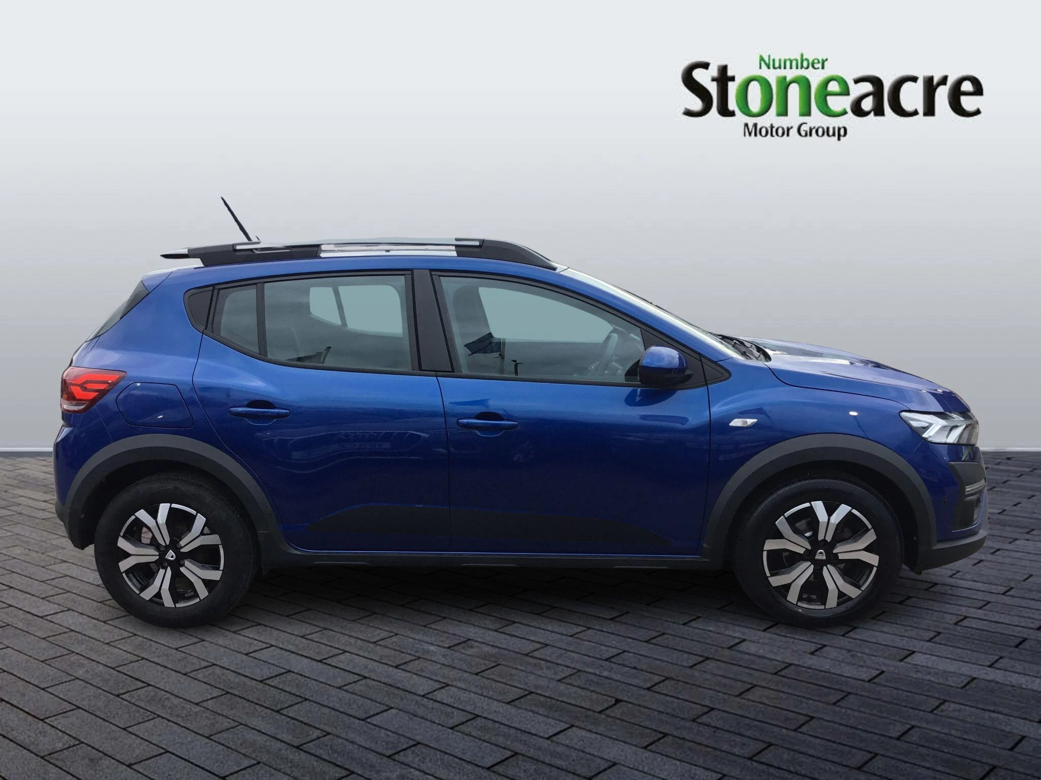 Dacia Sandero Stepway Stepway Prestige TCe 90 YY22WAJ Image 2