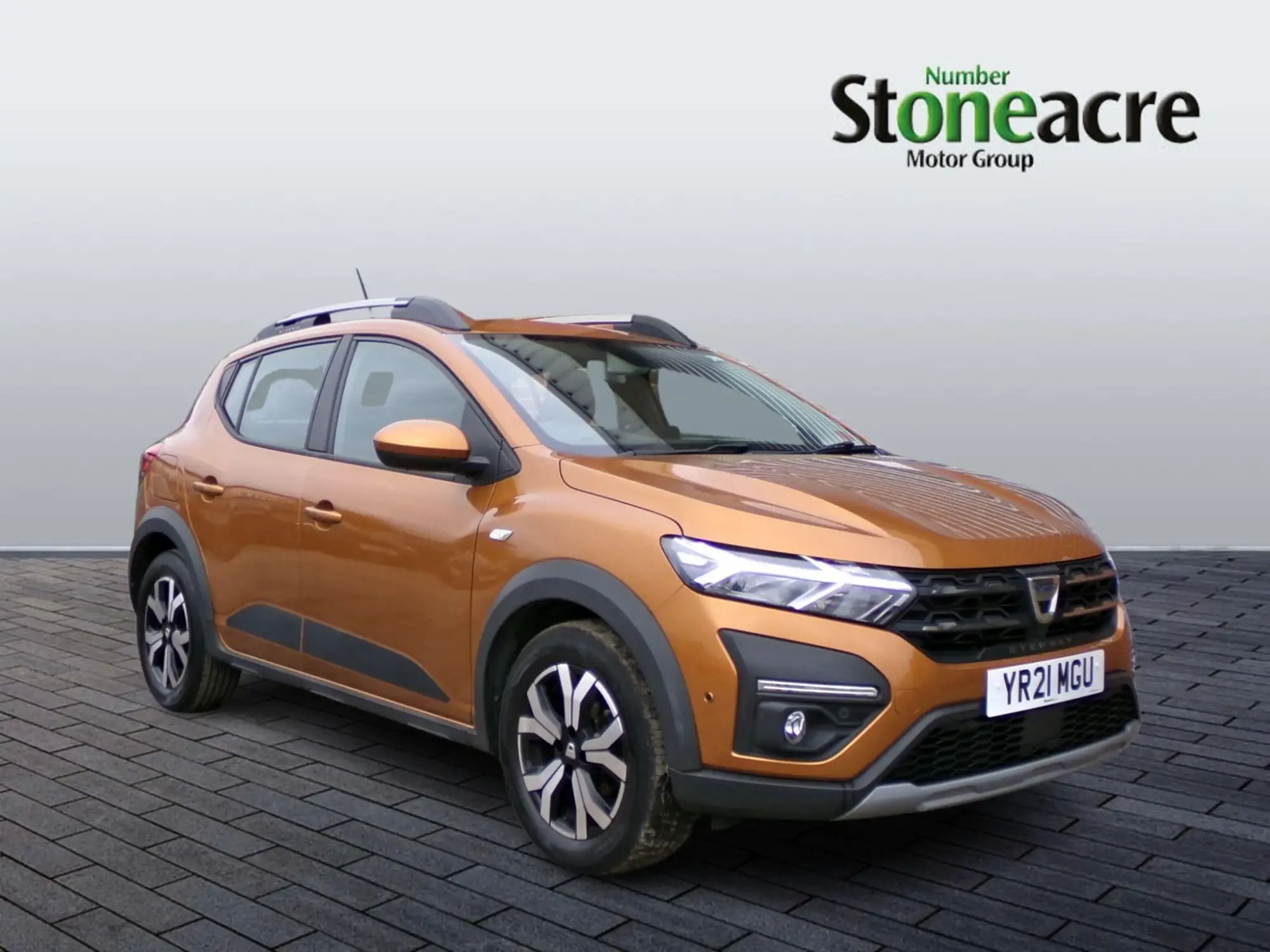 Dacia Sandero Stepway Stepway Prestige TCe 100 Bi-Fuel YR21MGU Image 1