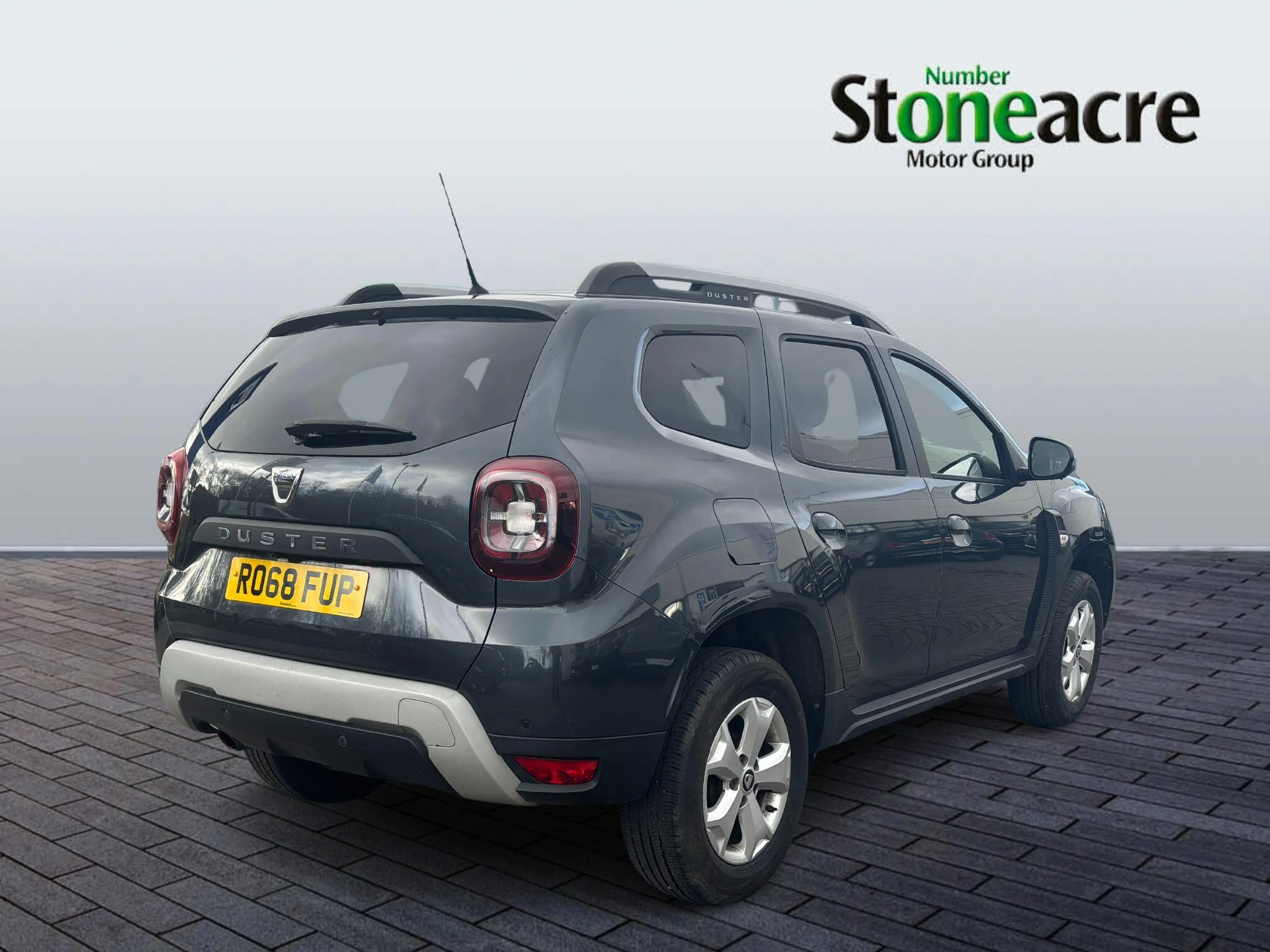 Dacia Duster 1.6 SCe Comfort Euro 6 (s/s) 5dr RO68FUP Image 3