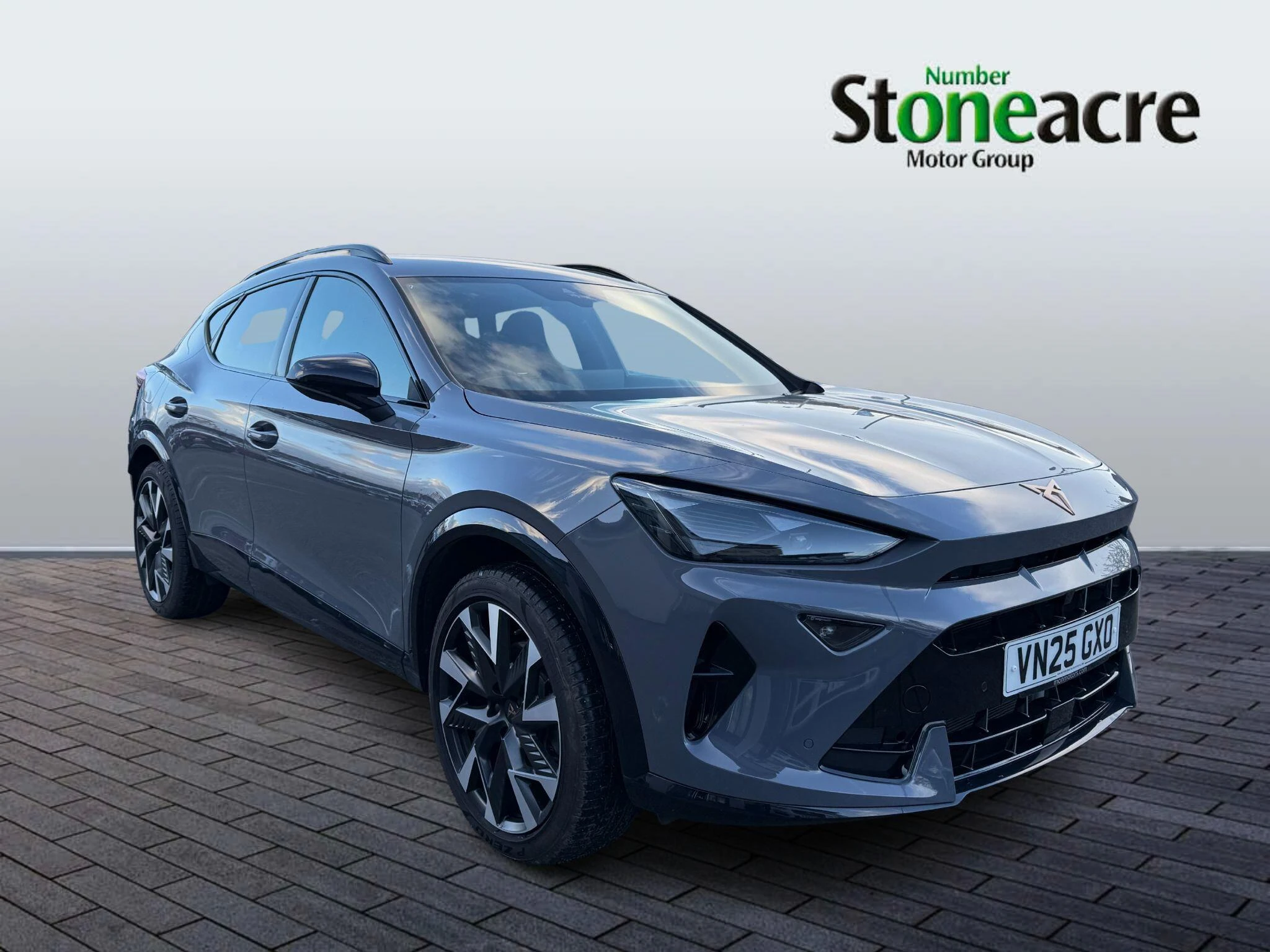 CUPRA Formentor 1.5 eHybrid 25.8kWh V2 DSG Euro 6 (s/s) 5dr VN25GXO Image 1