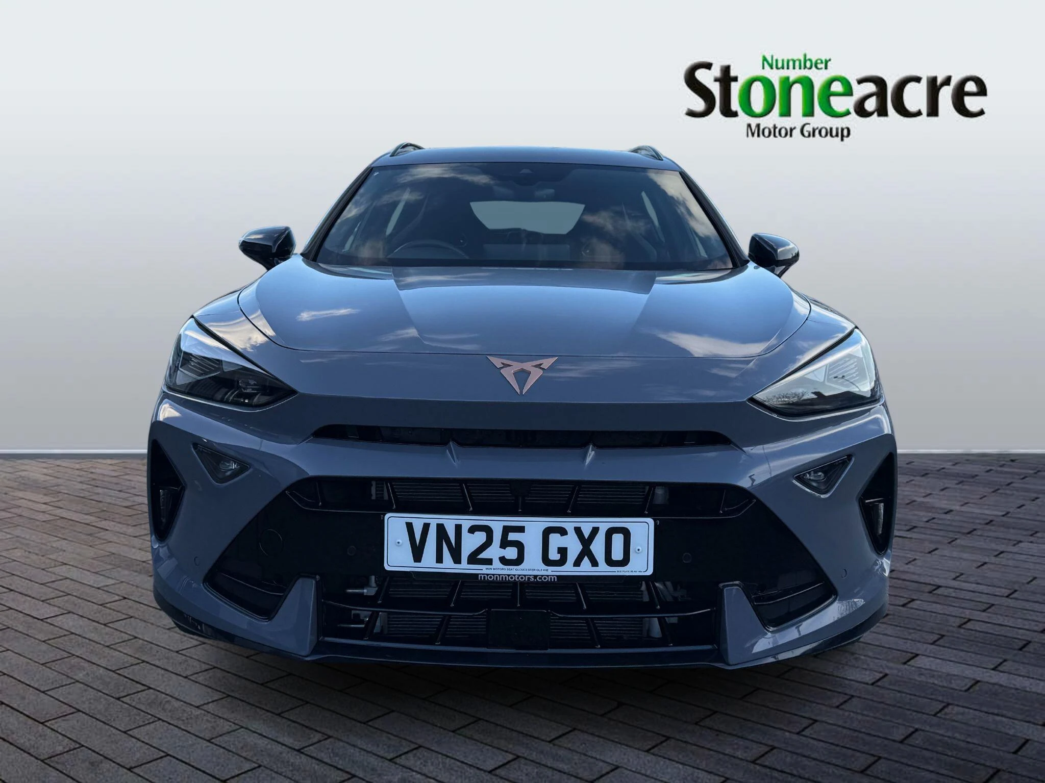 CUPRA Formentor 1.5 eHybrid 25.8kWh V2 DSG Euro 6 (s/s) 5dr VN25GXO Image 2