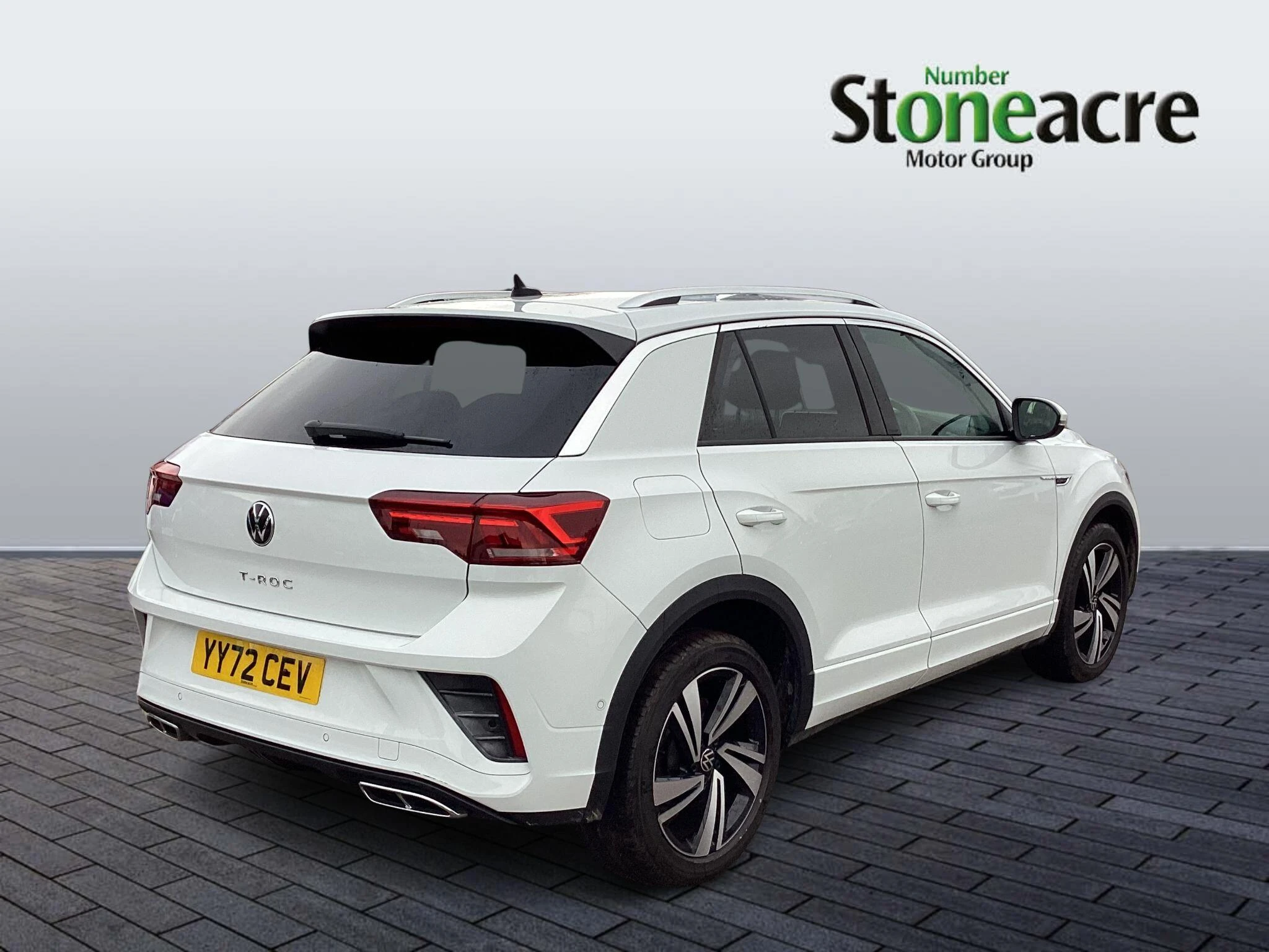 Volkswagen T-Roc 1.5 TSI R-Line Euro 6 (s/s) 5dr YY72CEV Image 3