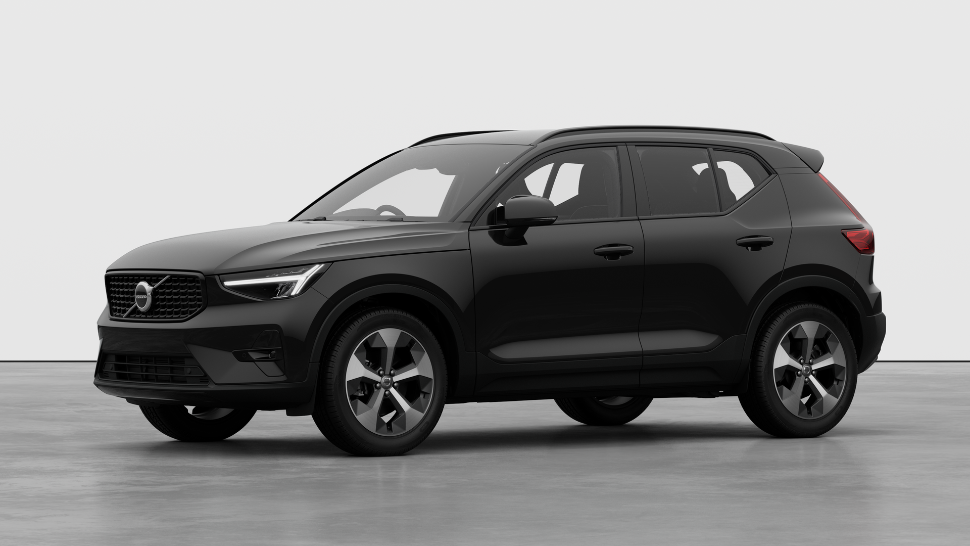 Volvo XC40 2.0 B3P Plus 5dr Auto Image 1