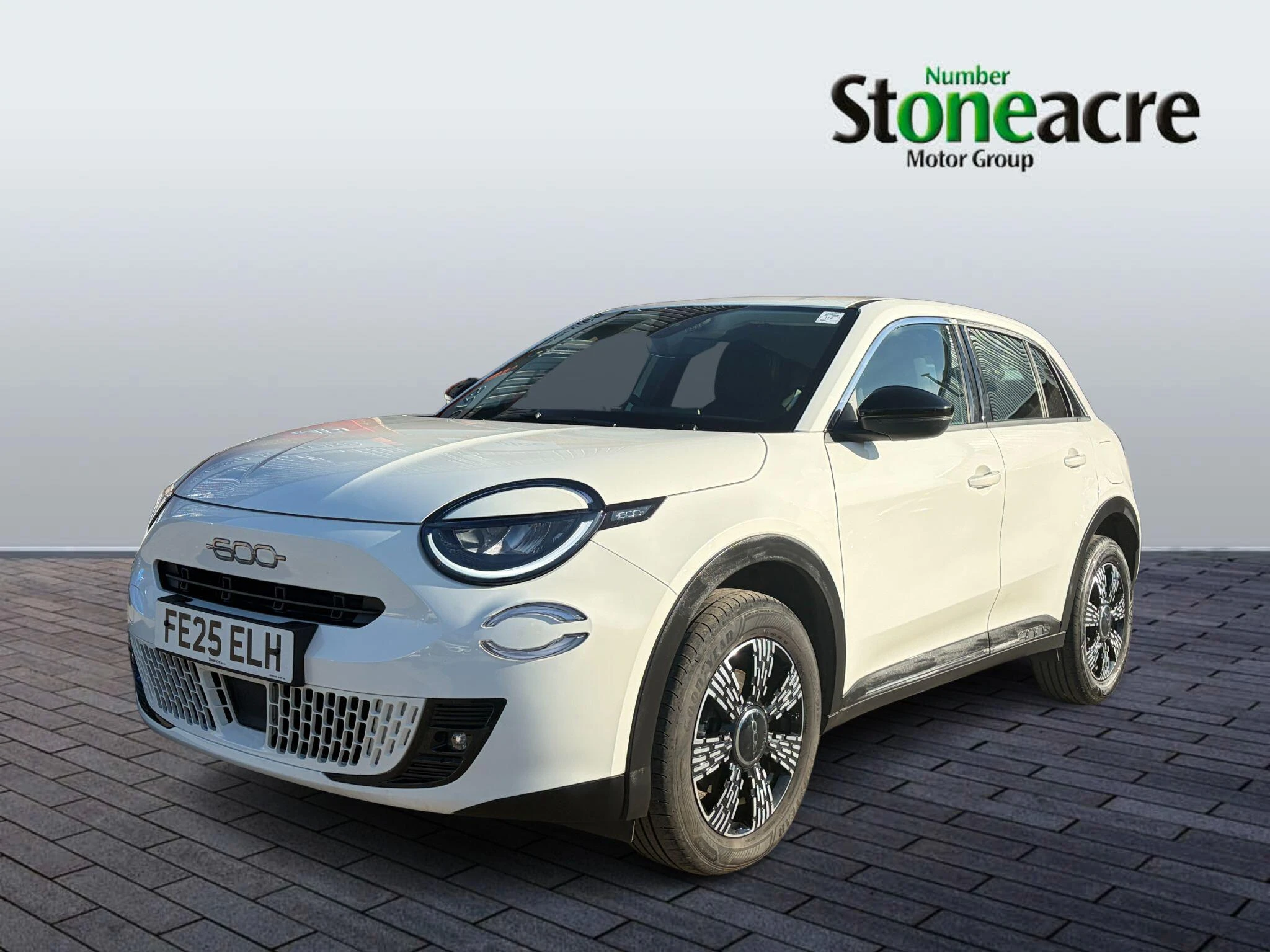 Fiat 600 1.2 MHEV 136 e-DCT Euro 6 (s/s) 5dr FE25ELH Image 3