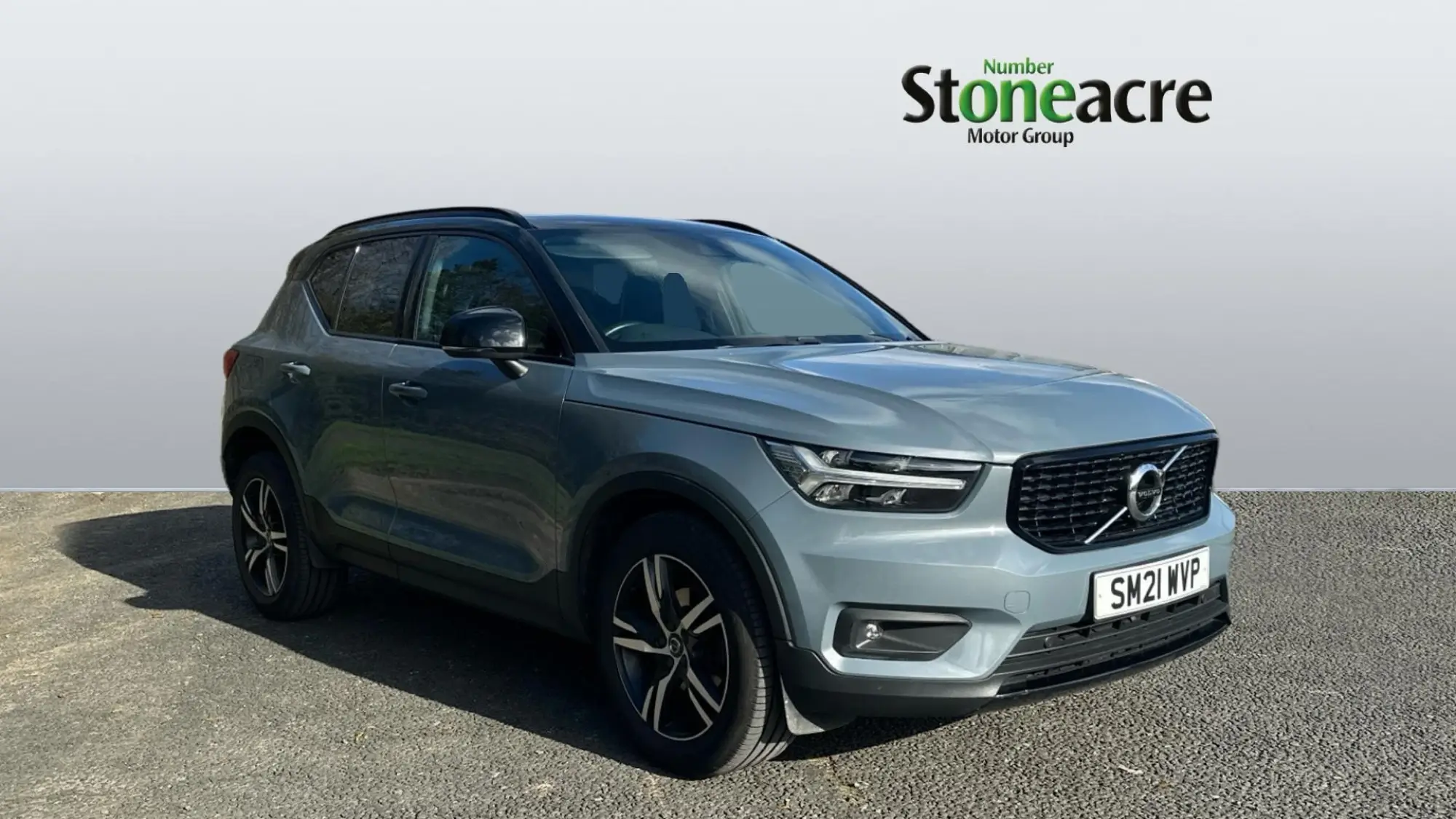 Volvo XC40 R-Design T3 (163 hp) Manual SM21WVP Image 1