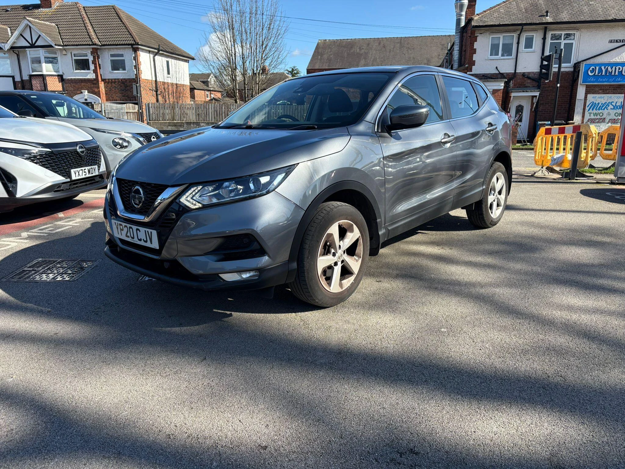 Nissan Qashqai 1.3 DiG-T 160 Acenta Premium 5dr YP20CJV Image 3