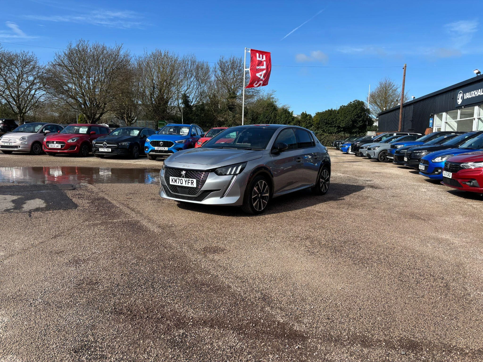 Peugeot 208 1.2 PureTech GT Line EAT Euro 6 (s/s) 5dr KM70YFR Image 3