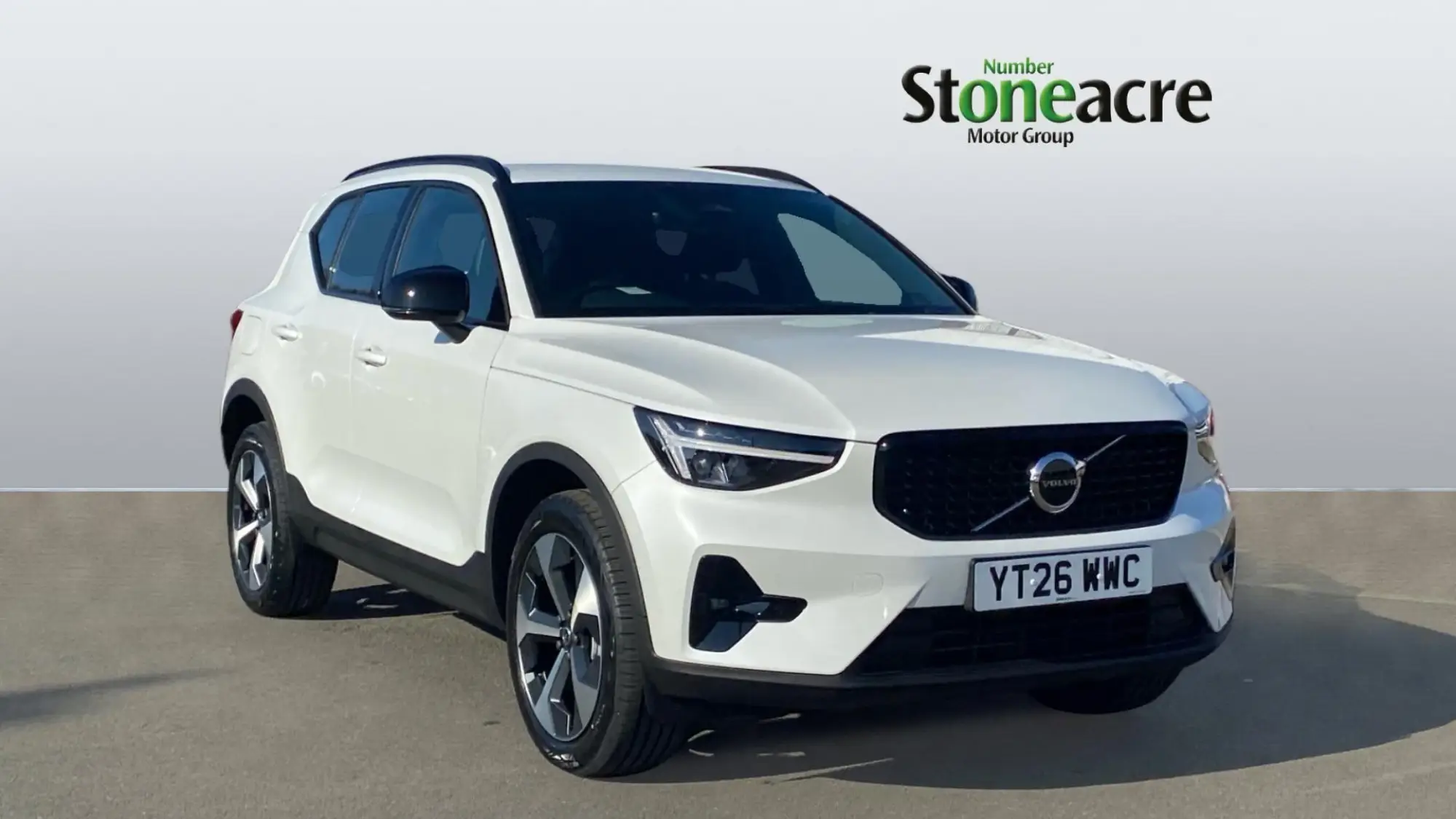 Volvo XC40 2.0 B3P Plus Dark 5dr Auto YT26WWC Image 1