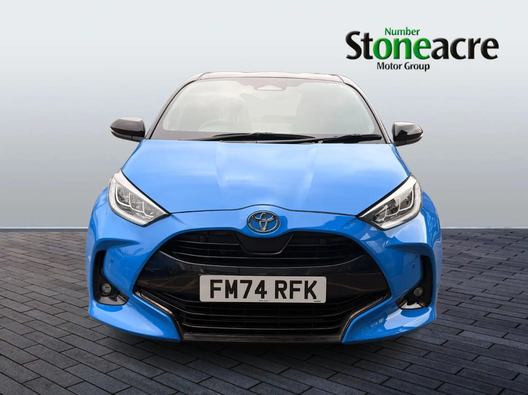 Toyota Yaris Image 2