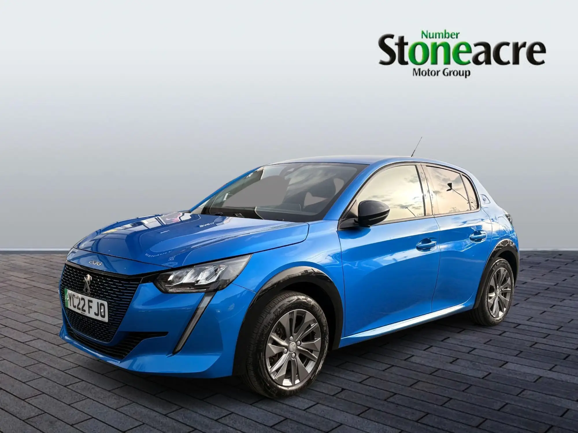 Peugeot E-208 Image 3