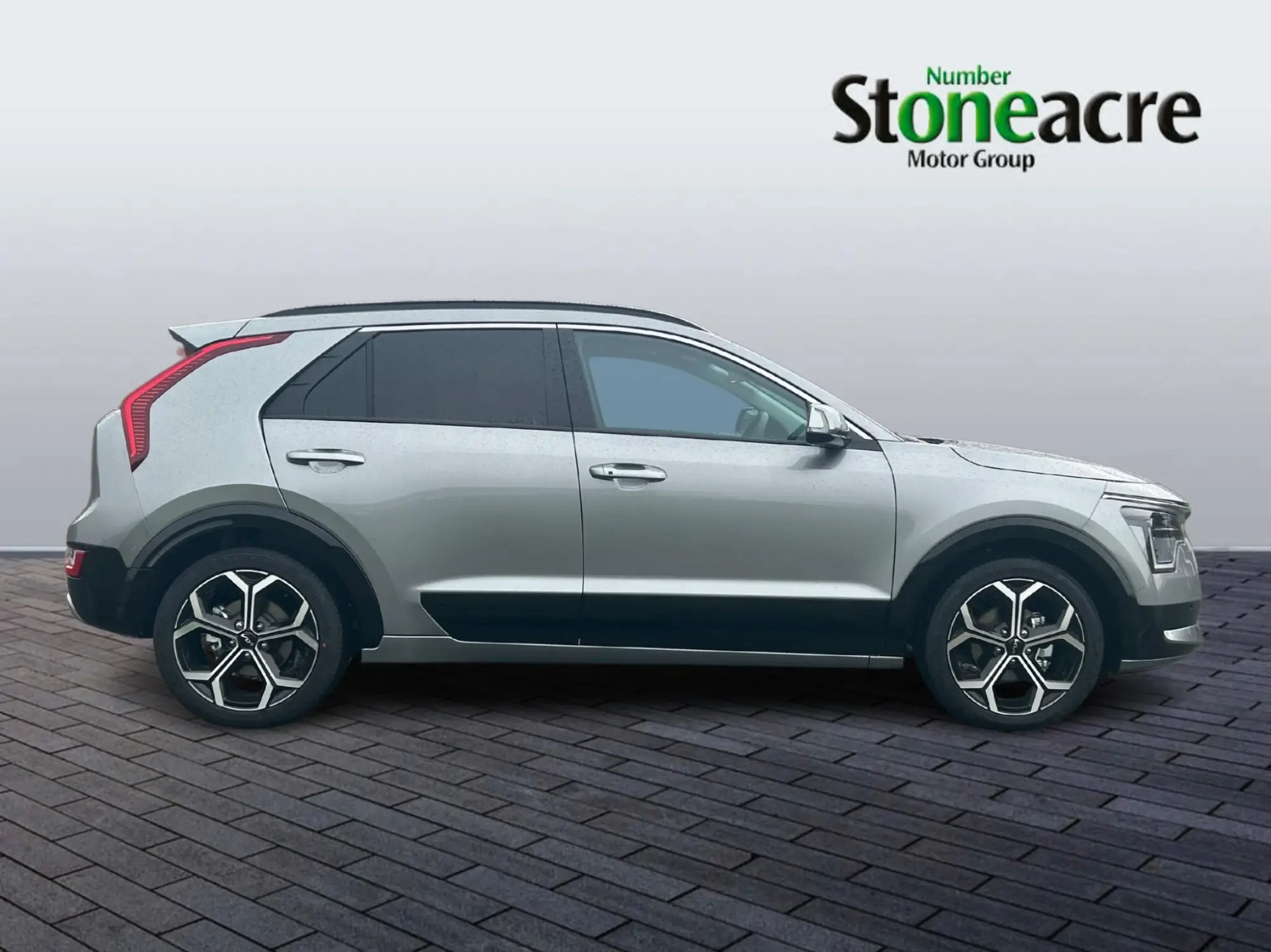 Kia Niro 1.6h GDi Aspire DCT Euro 6 (s/s) 5dr DE75ZBO Image 2