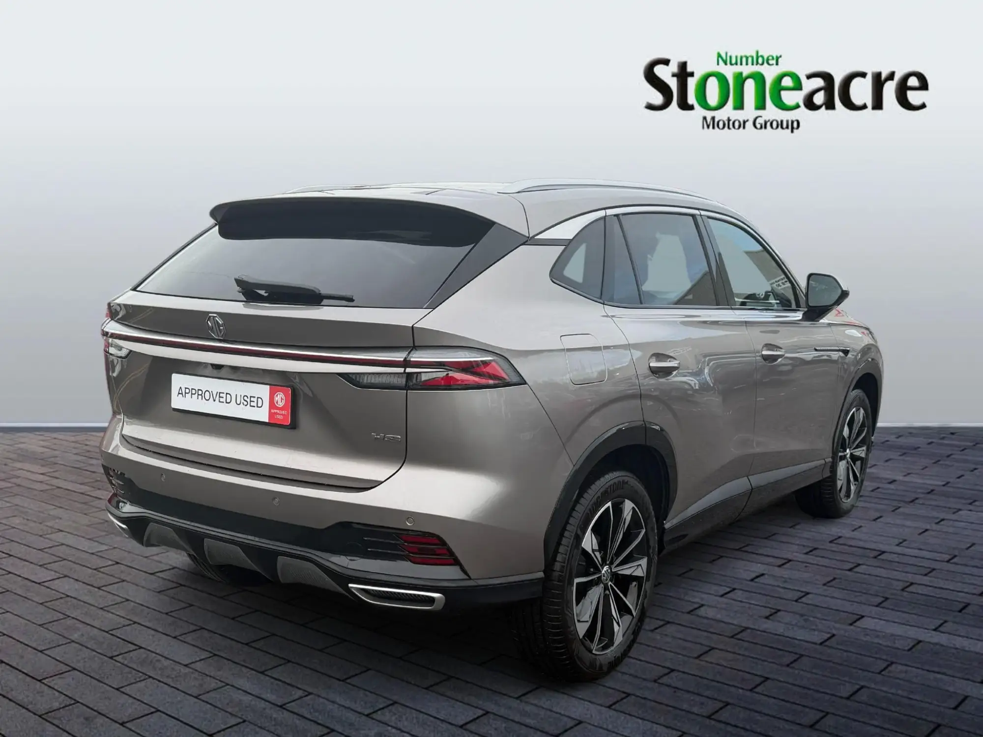 MG HS Plug-In Hybrid 1.5 T-GDI 24.7 kWh Trophy Auto Euro 6 (s/s) 5dr NU75KBV Image 3