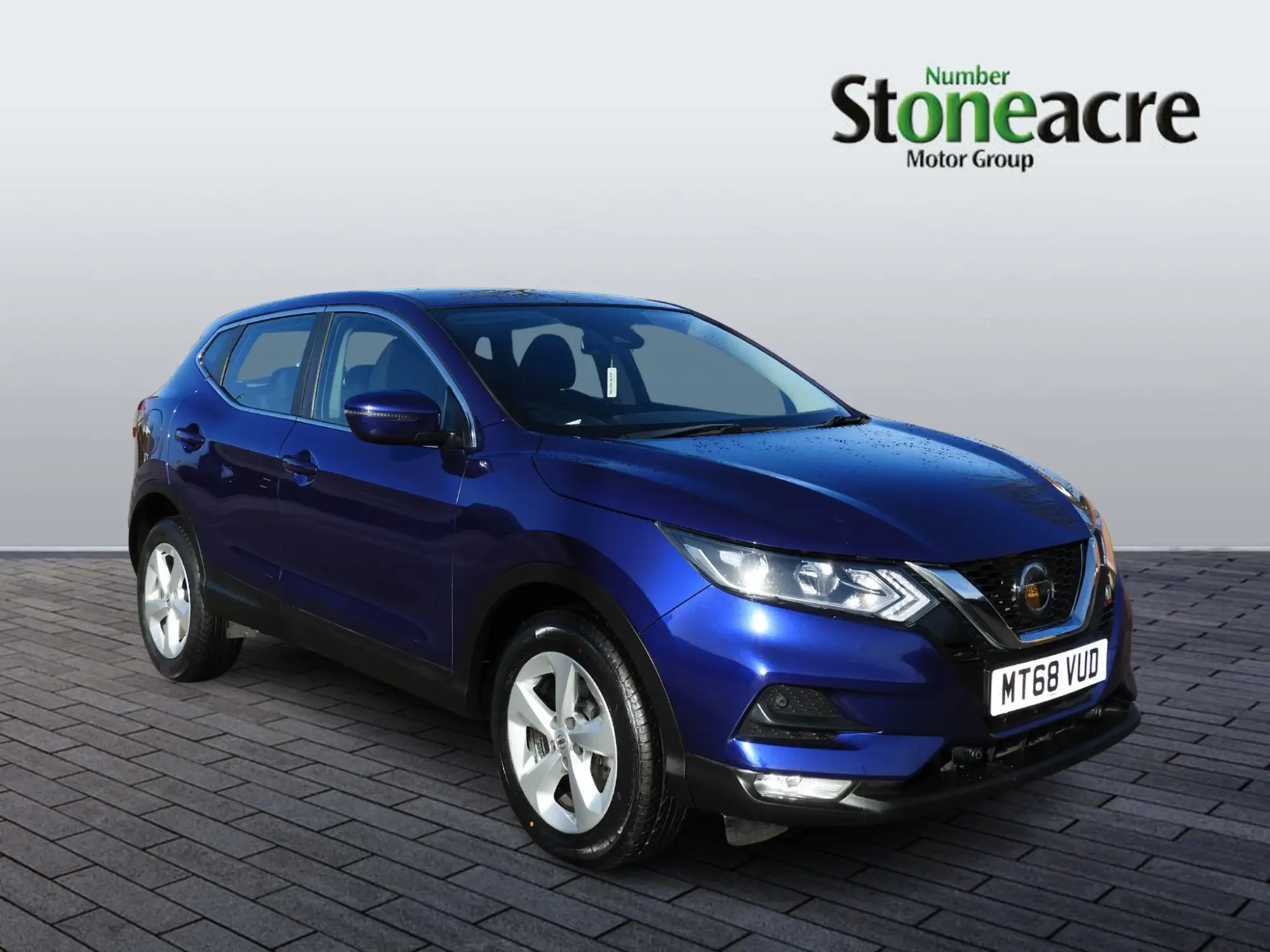 Nissan Qashqai 1.5 dCi Acenta Premium SUV 5dr Diesel Manual Euro 6 (s/s) (115 ps) MT68VUD Image 1