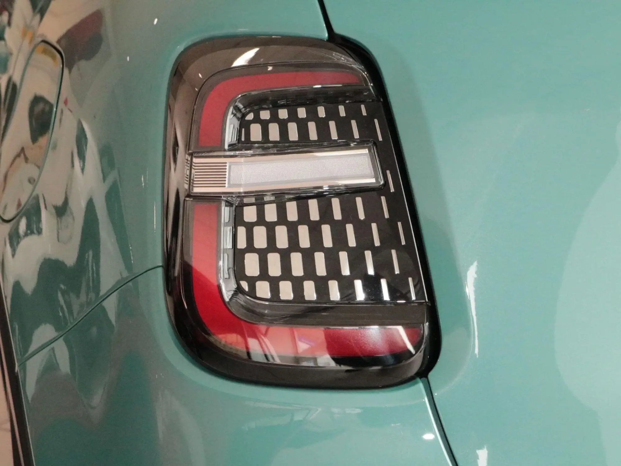 Fiat 600 Petrol Image 9