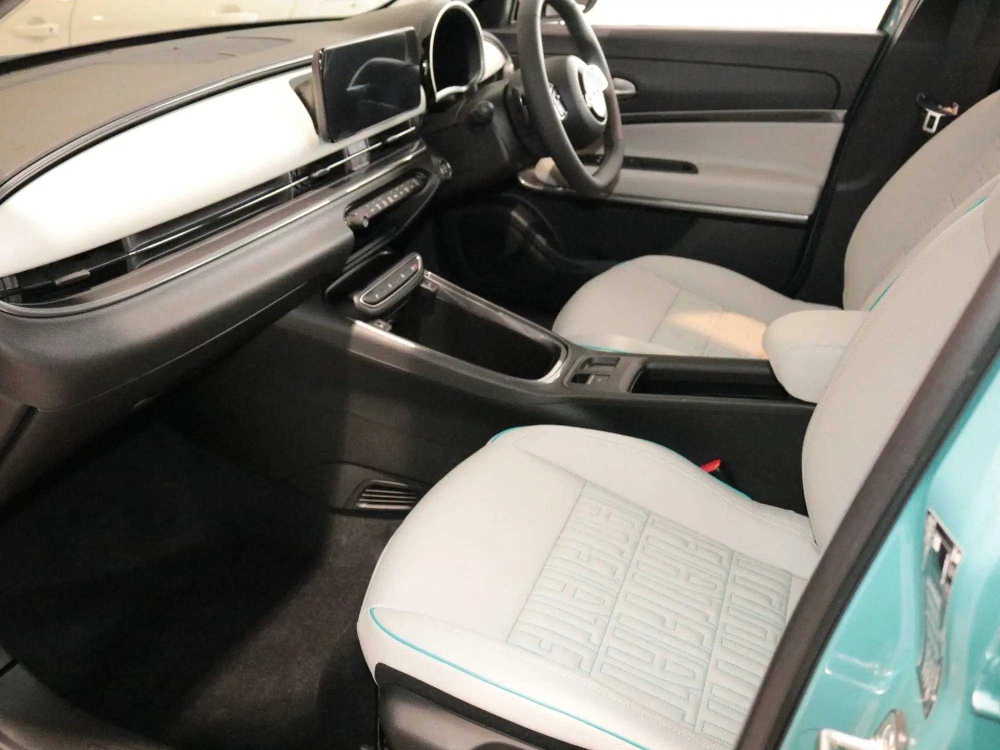 Fiat 600 Petrol Image 12