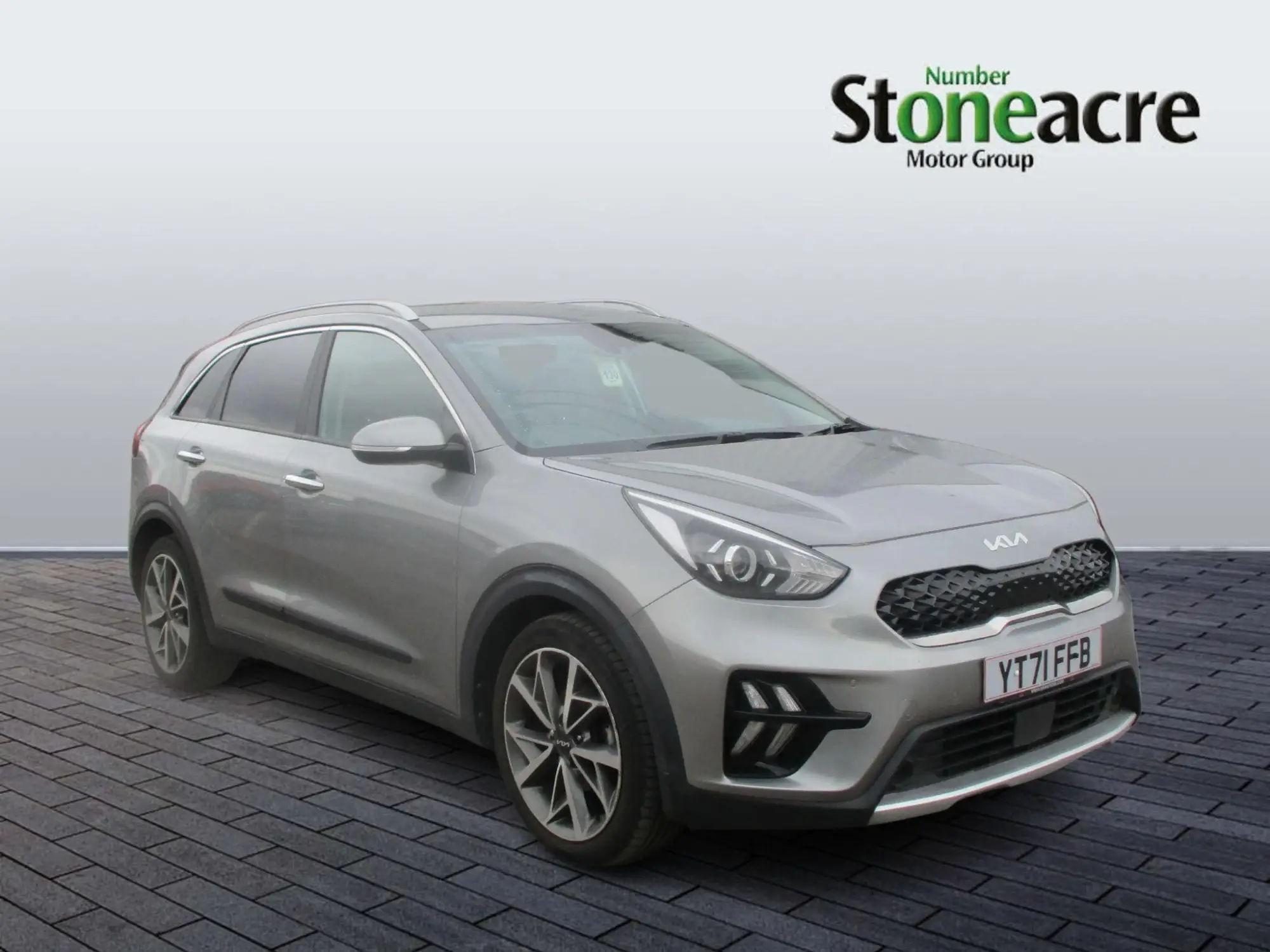Kia Niro Hybrid 1.6 GDi Hybrid 3 5dr DCT YT71FFB Image 1