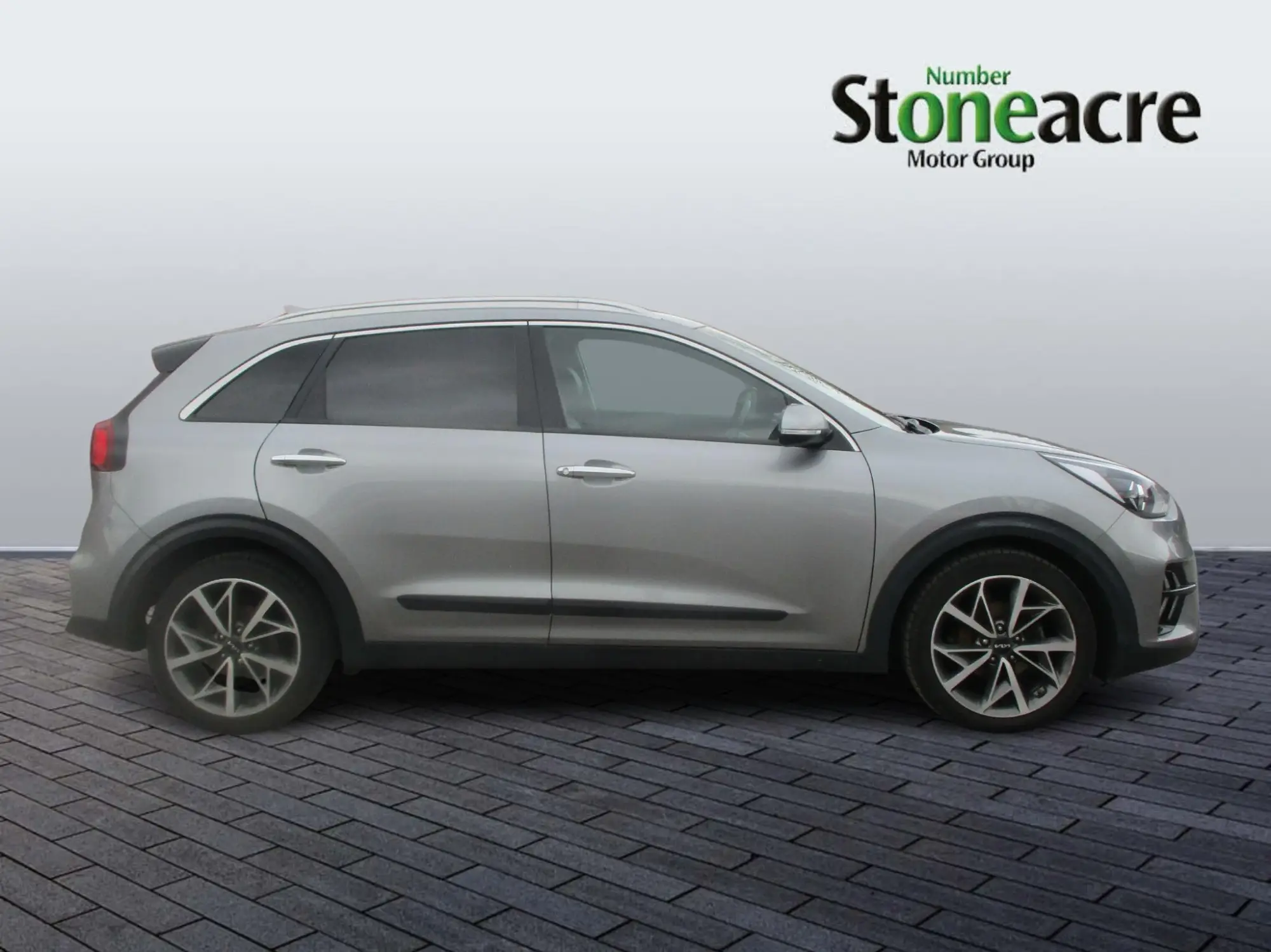 Kia Niro Hybrid 1.6 GDi Hybrid 3 5dr DCT YT71FFB Image 2