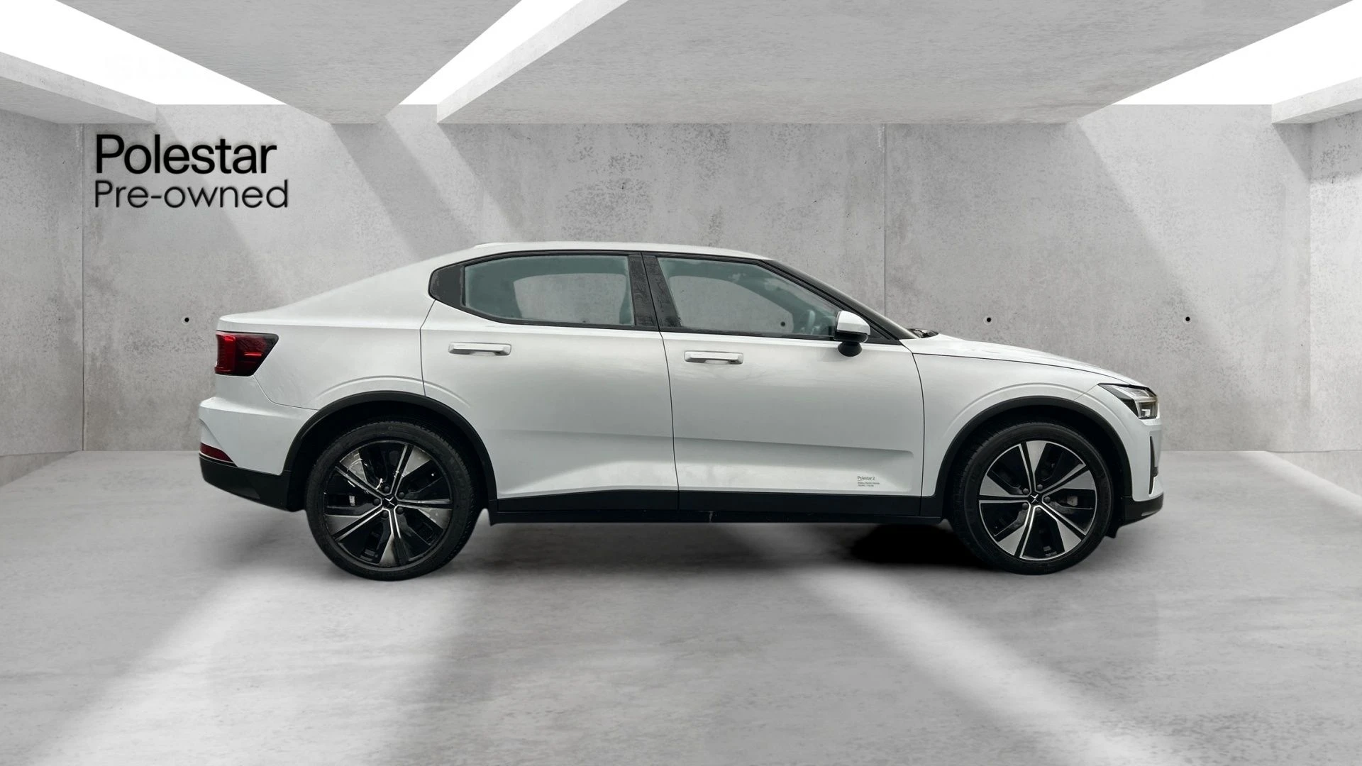 Polestar 2 Single Motor 78kWh Long Range Fastback Auto FWD 5dr OE72XKU Image 2