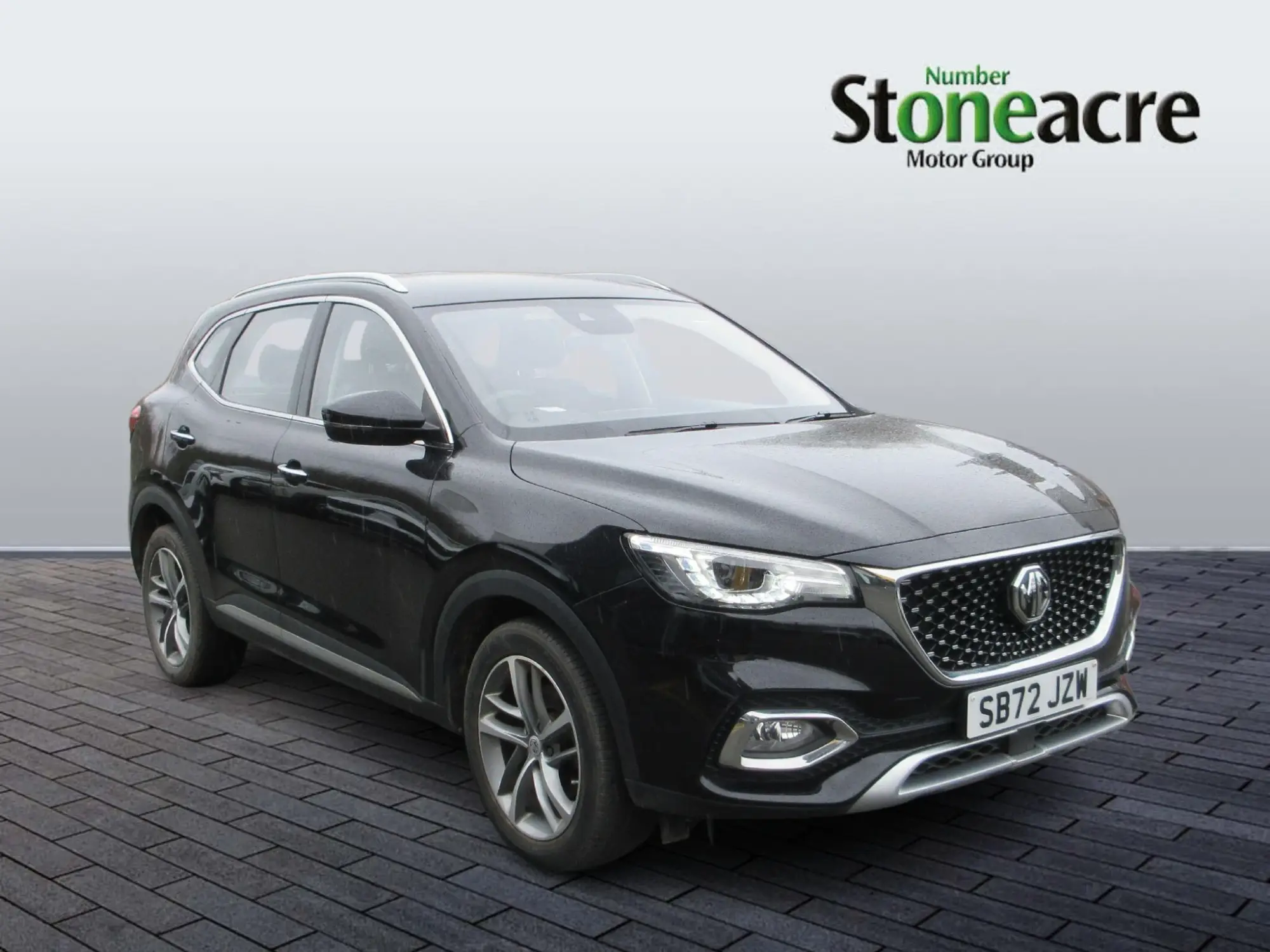 MG HS 1.5 T-GDI Excite 5dr SB72JZW Image 1