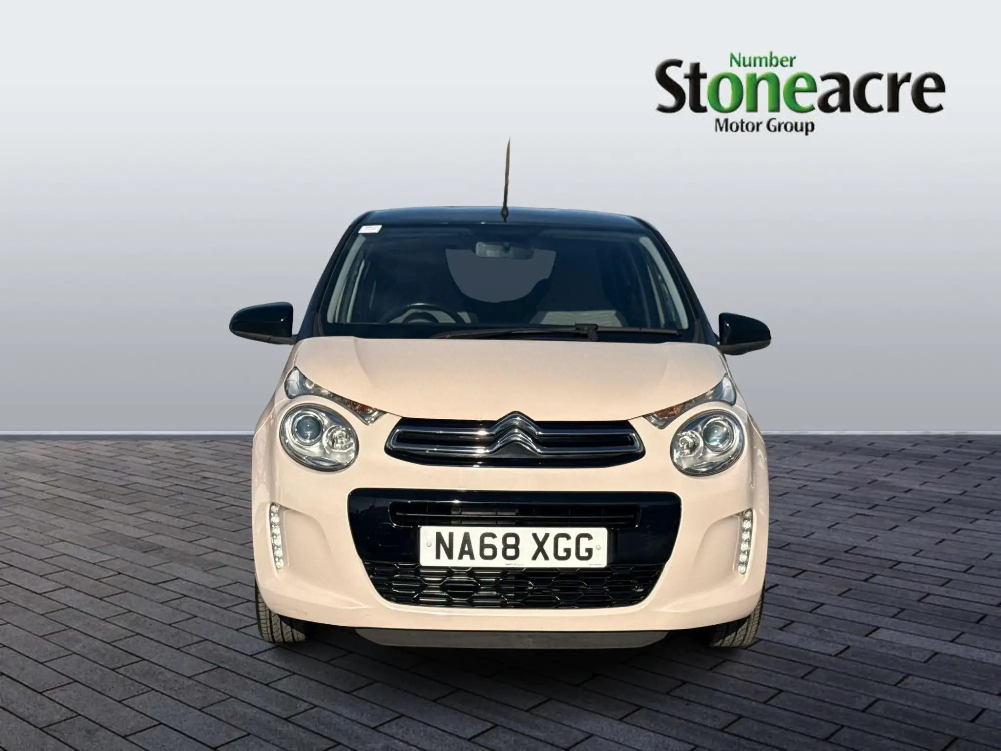 Citroen C1 1.0 VTi ELLE Euro 6 5dr NA68XGG Image 2
