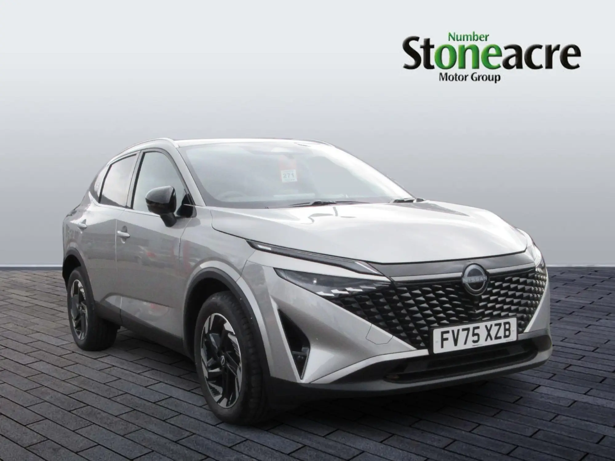 Nissan Qashqai 1.3 DIG-T MHEV N-Connecta Euro 6 (s/s) 5dr FV75XZB Image 1