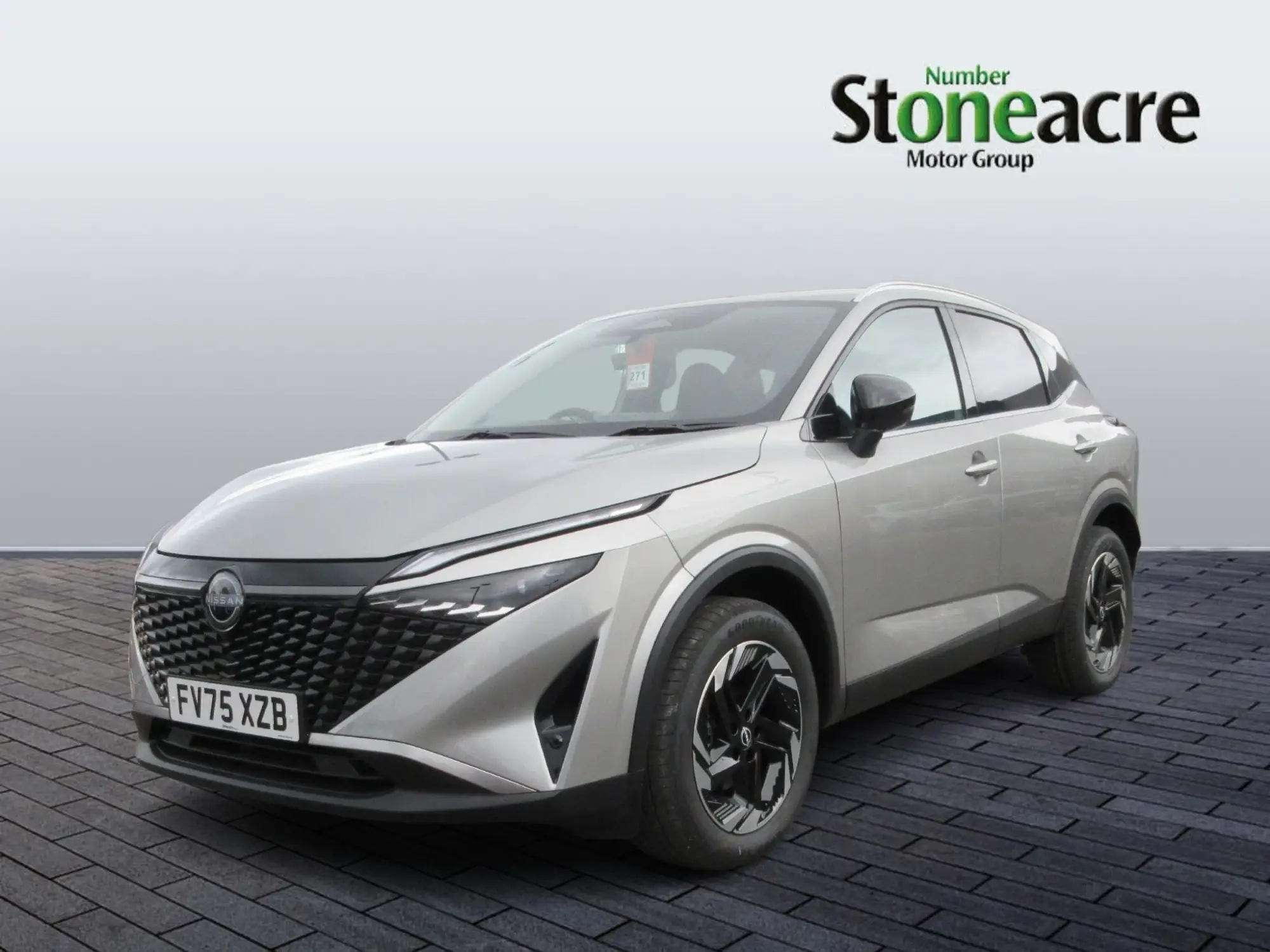 Nissan Qashqai 1.3 DIG-T MHEV N-Connecta Euro 6 (s/s) 5dr FV75XZB Image 3