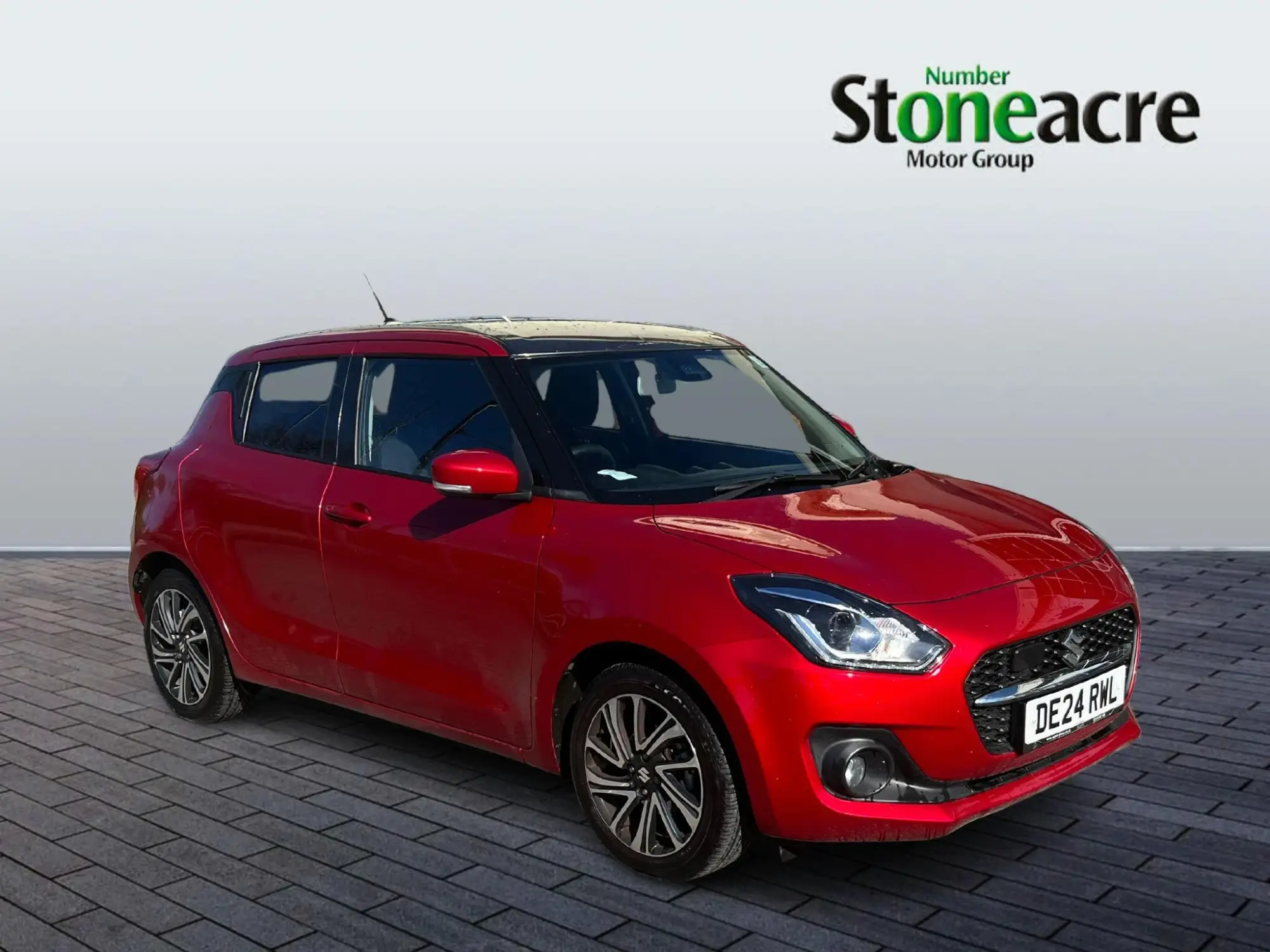 Suzuki Swift 1.2 Dualjet 83 12V Hybrid SZ5 5dr Auto DE24RWL Image 1