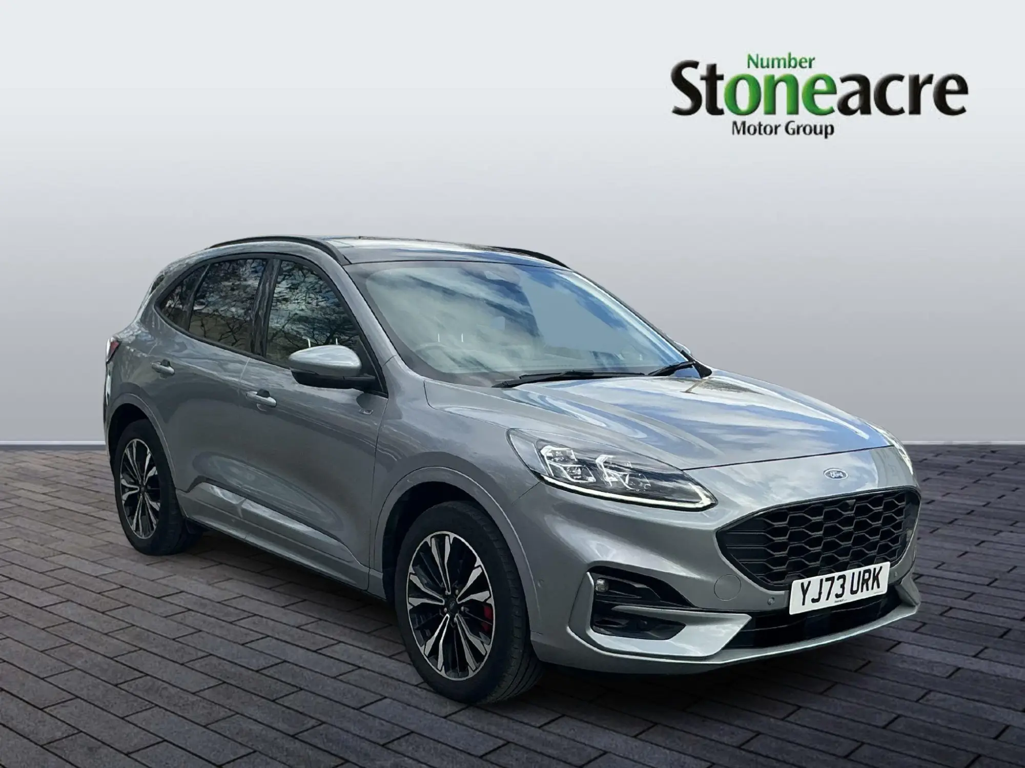 Ford Kuga Plug-in Hybrid 2.5 PHEV ST-Line X Edition 5dr CVT YJ73URK Image 1