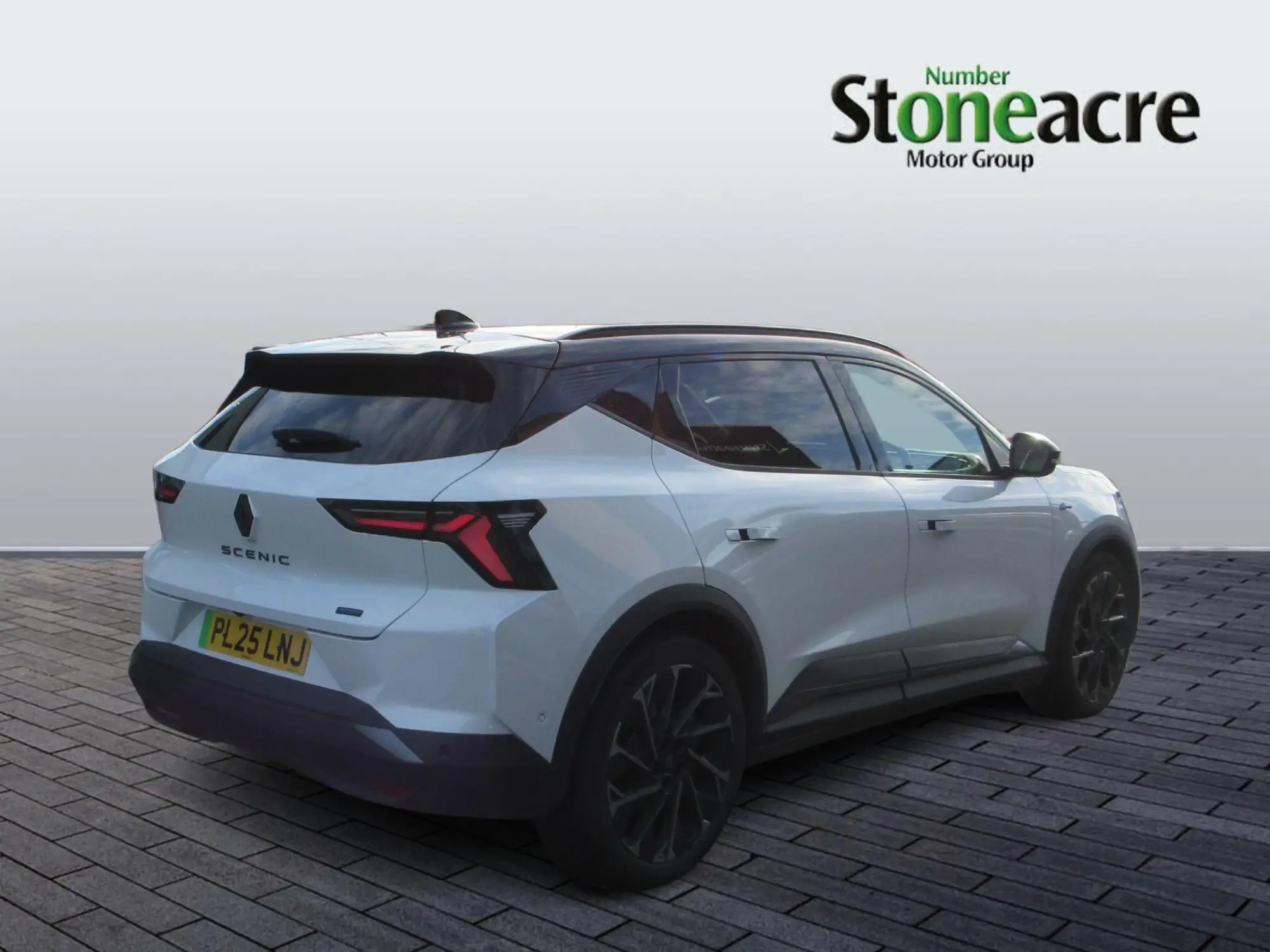 Renault Scenic E-TECH Image 3