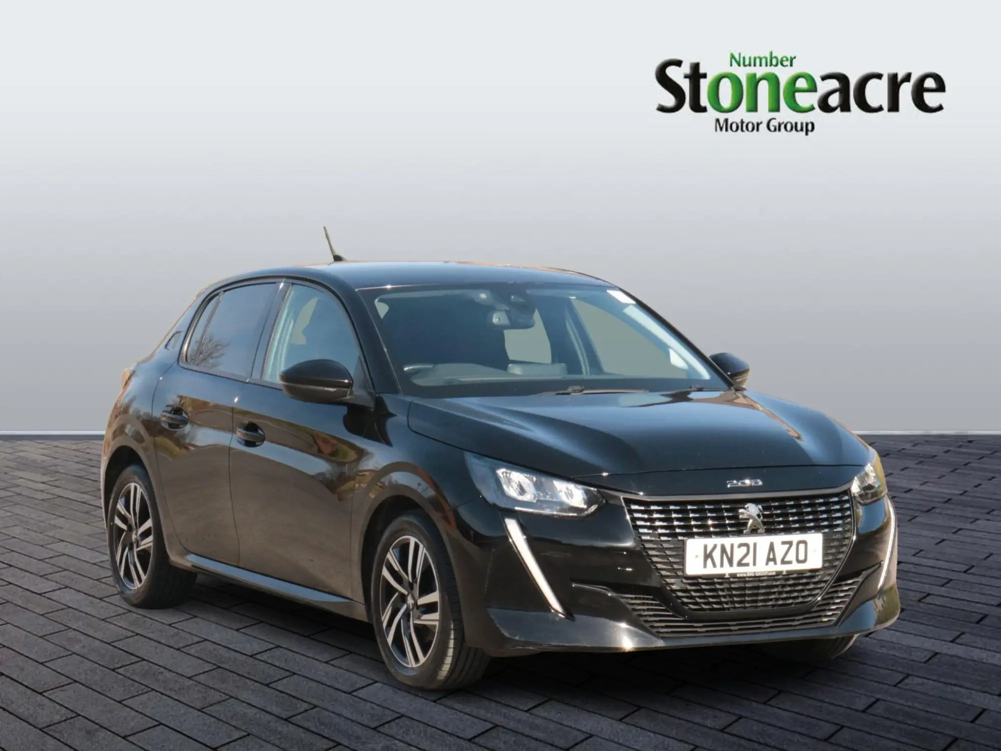 Peugeot 208 1.2 PureTech 100 Allure 5dr KN21AZO Image 1