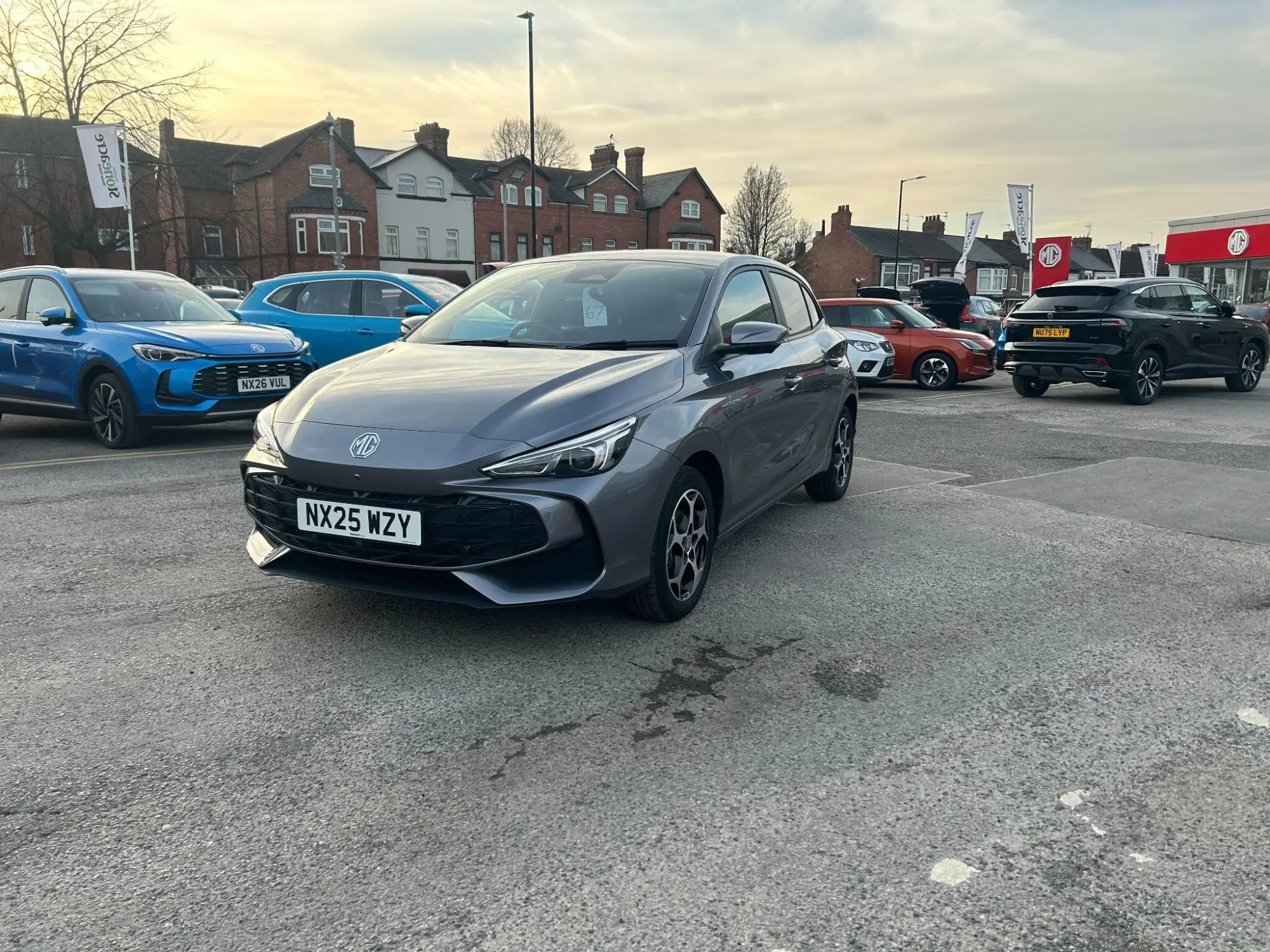 MG 3 Hybrid+ 1.5 Hybrid+ Trophy Auto Euro 6 (s/s) 5dr NX25WZY Image 2