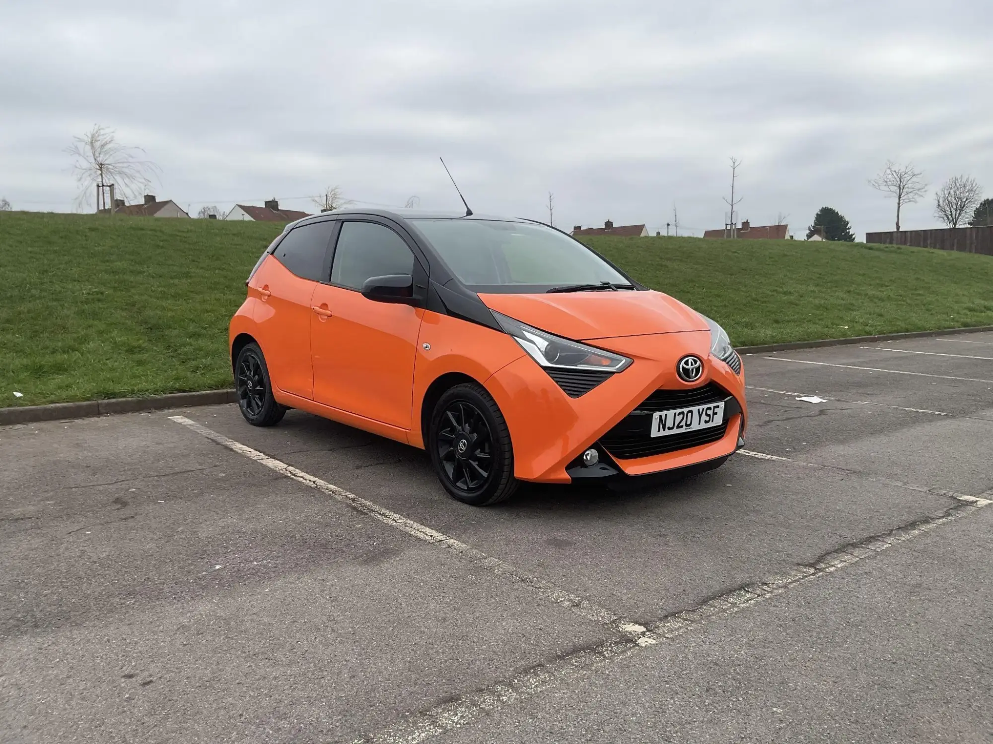 Toyota Aygo 1.0 VVT-i x-cite Euro 6 5dr NJ20YSF Image 1