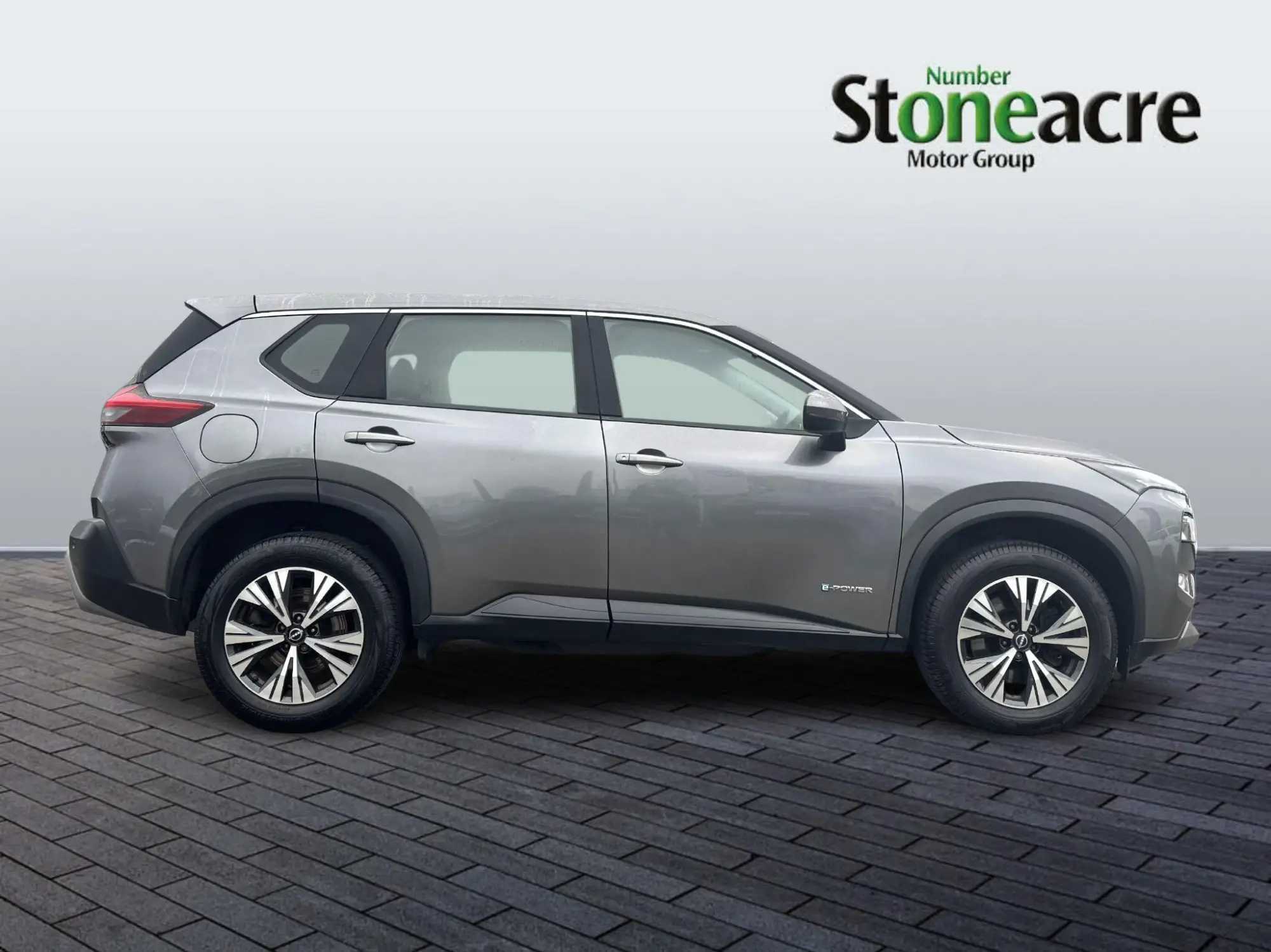 Nissan X-Trail e-POWER 1.5 h e-POWER Acenta Premium Auto Euro 6 (s/s) 5dr NG72URJ Image 2