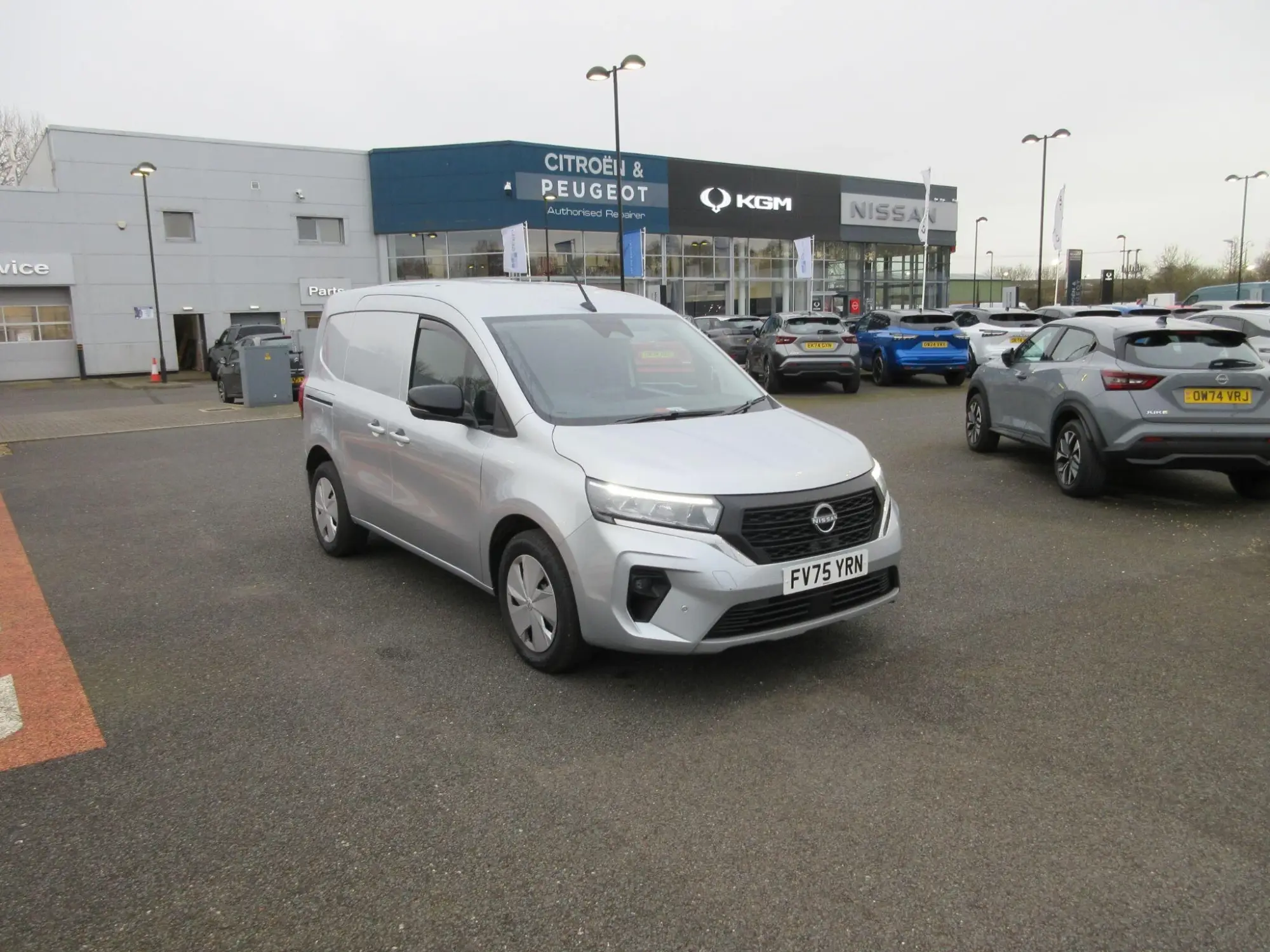 Nissan Townstar 1.3 TCe Tekna L1 Euro 6 (s/s) 6dr FV75YRN Image 1